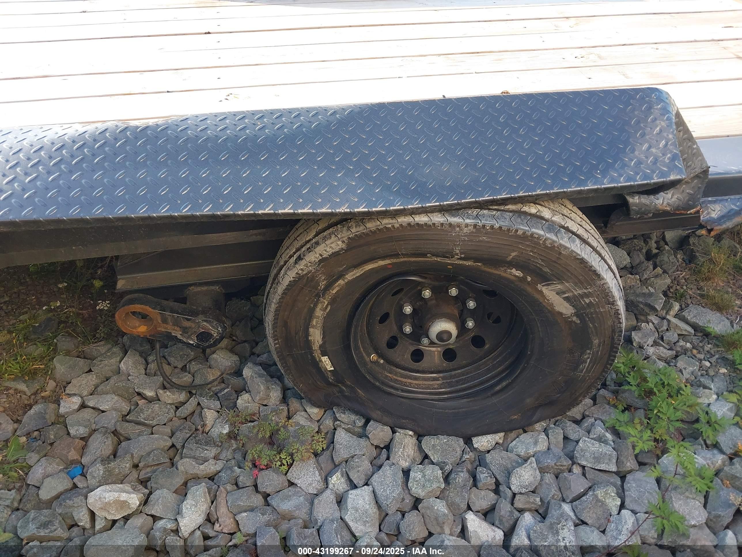 LOADCRAFT TRAILERS image 6