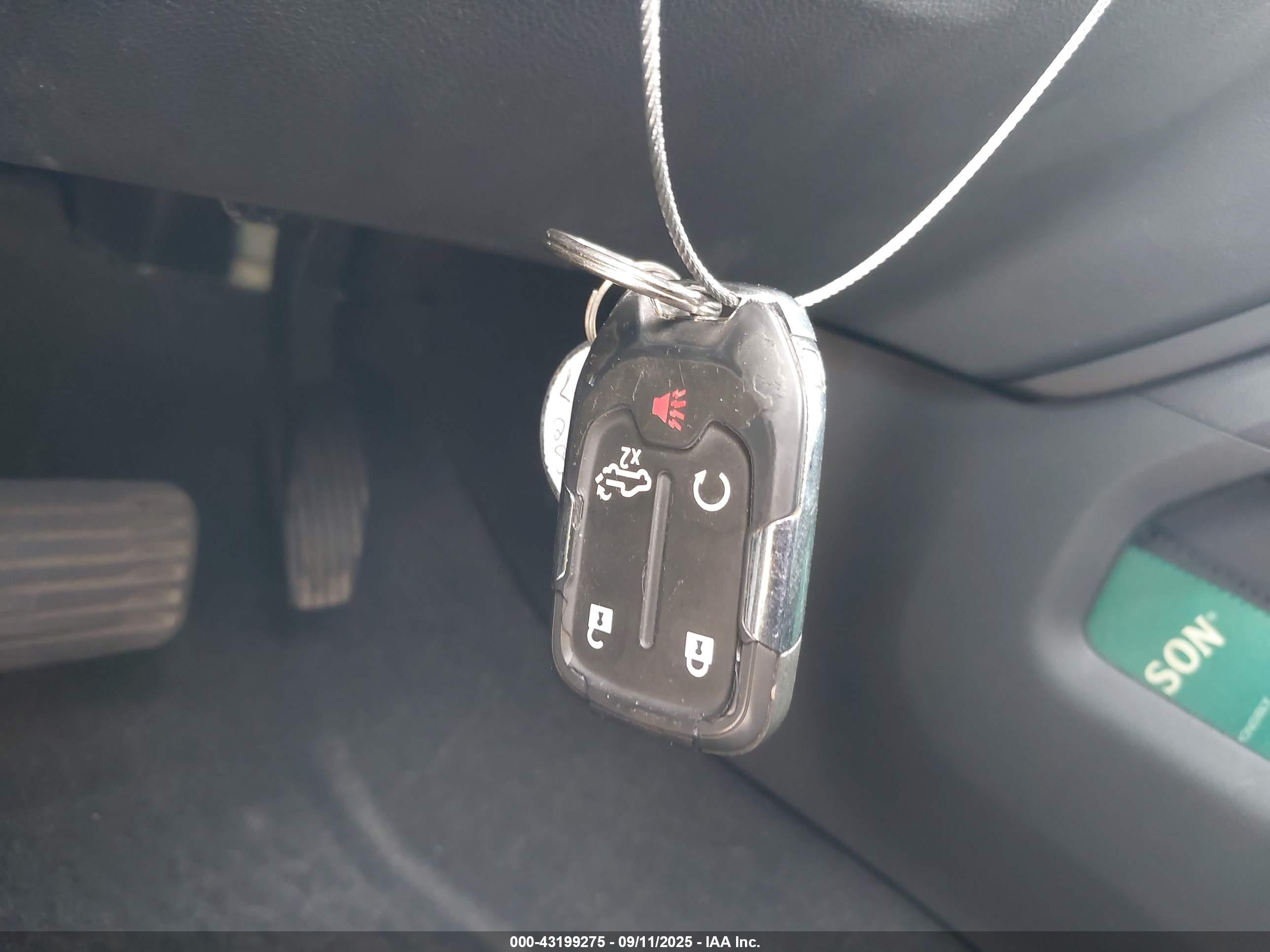 GMC SIERRA image 11