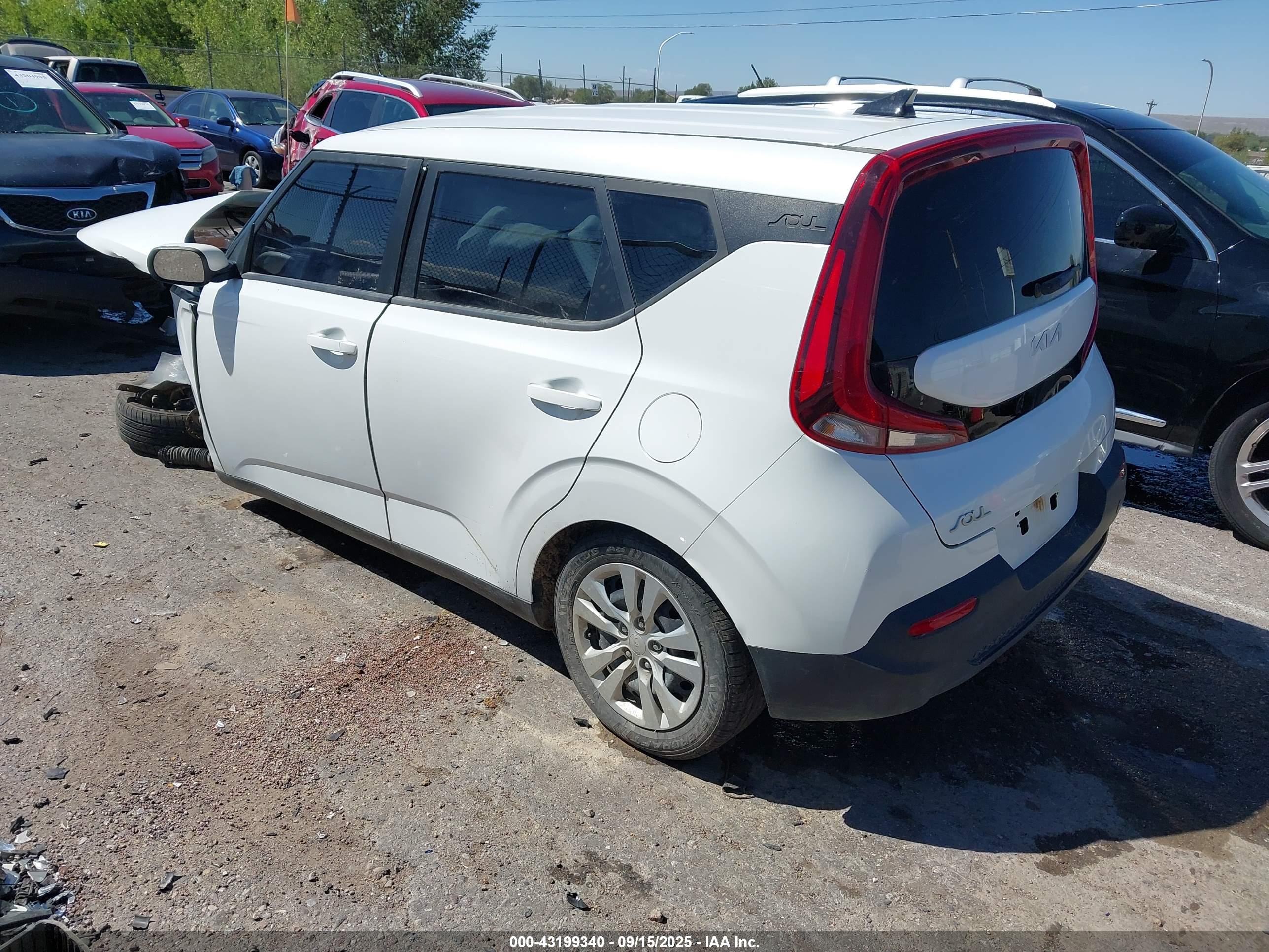 KIA SOUL image 3