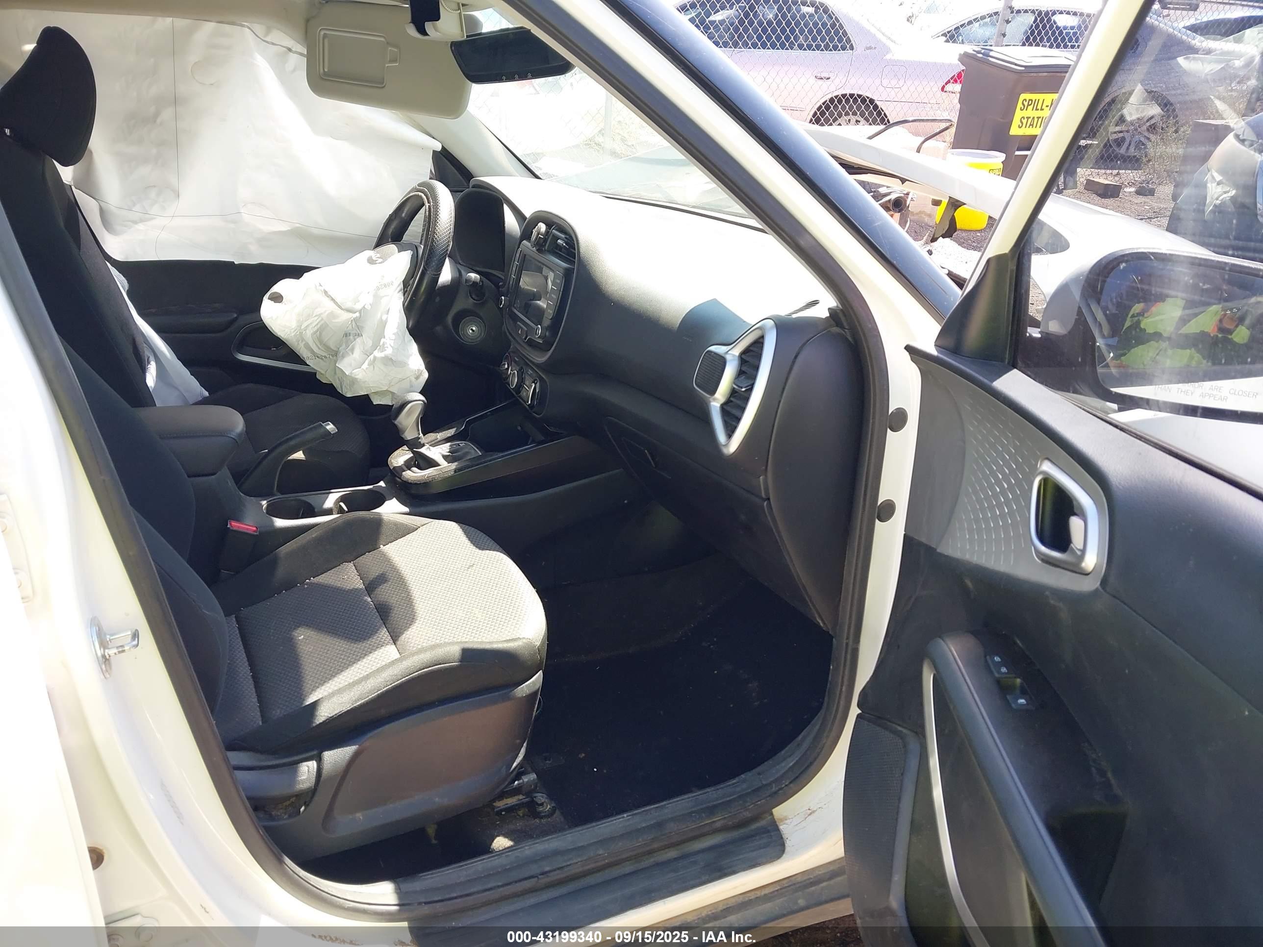 KIA SOUL image 5