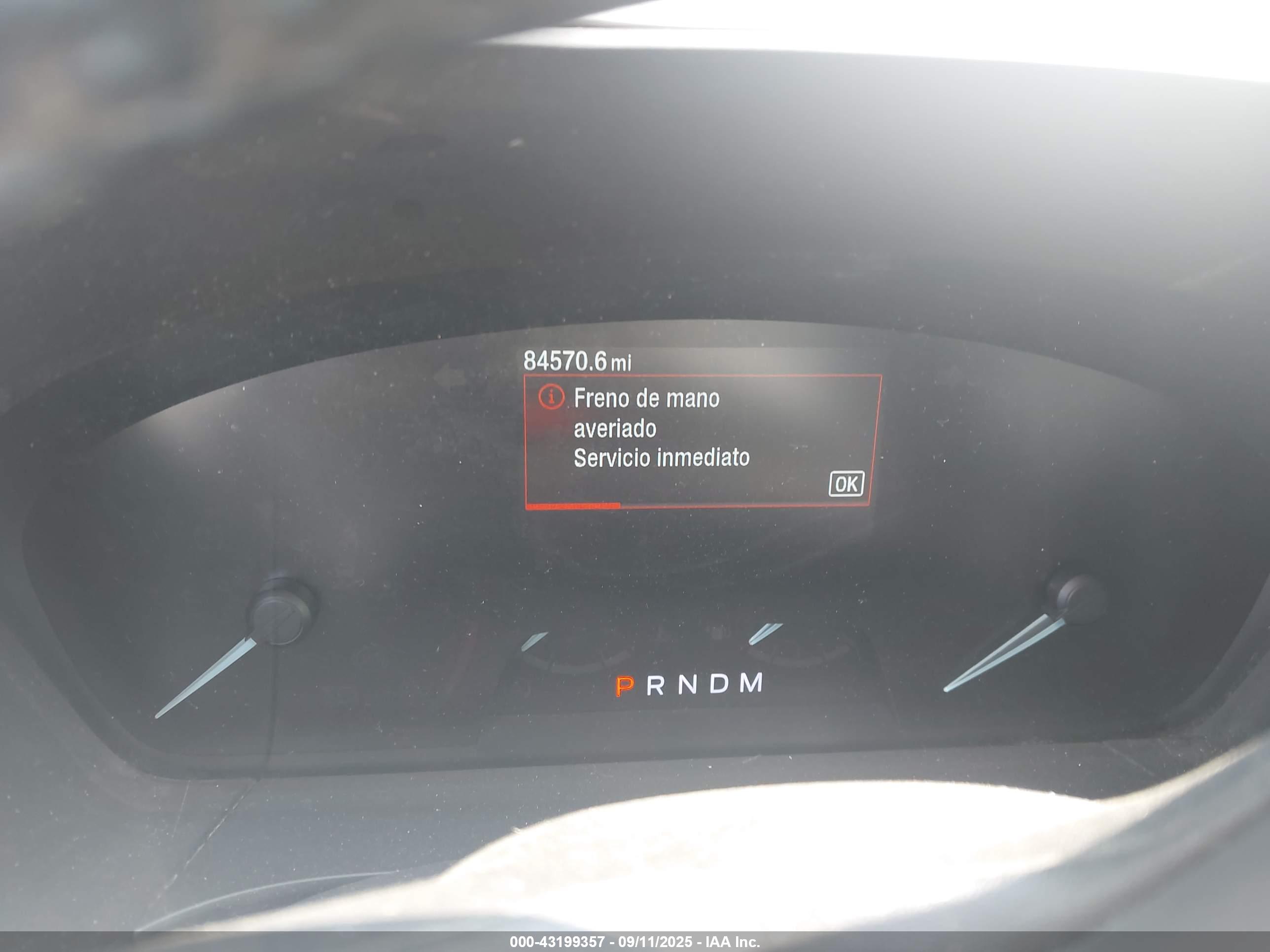 FORD ESCAPE image 7