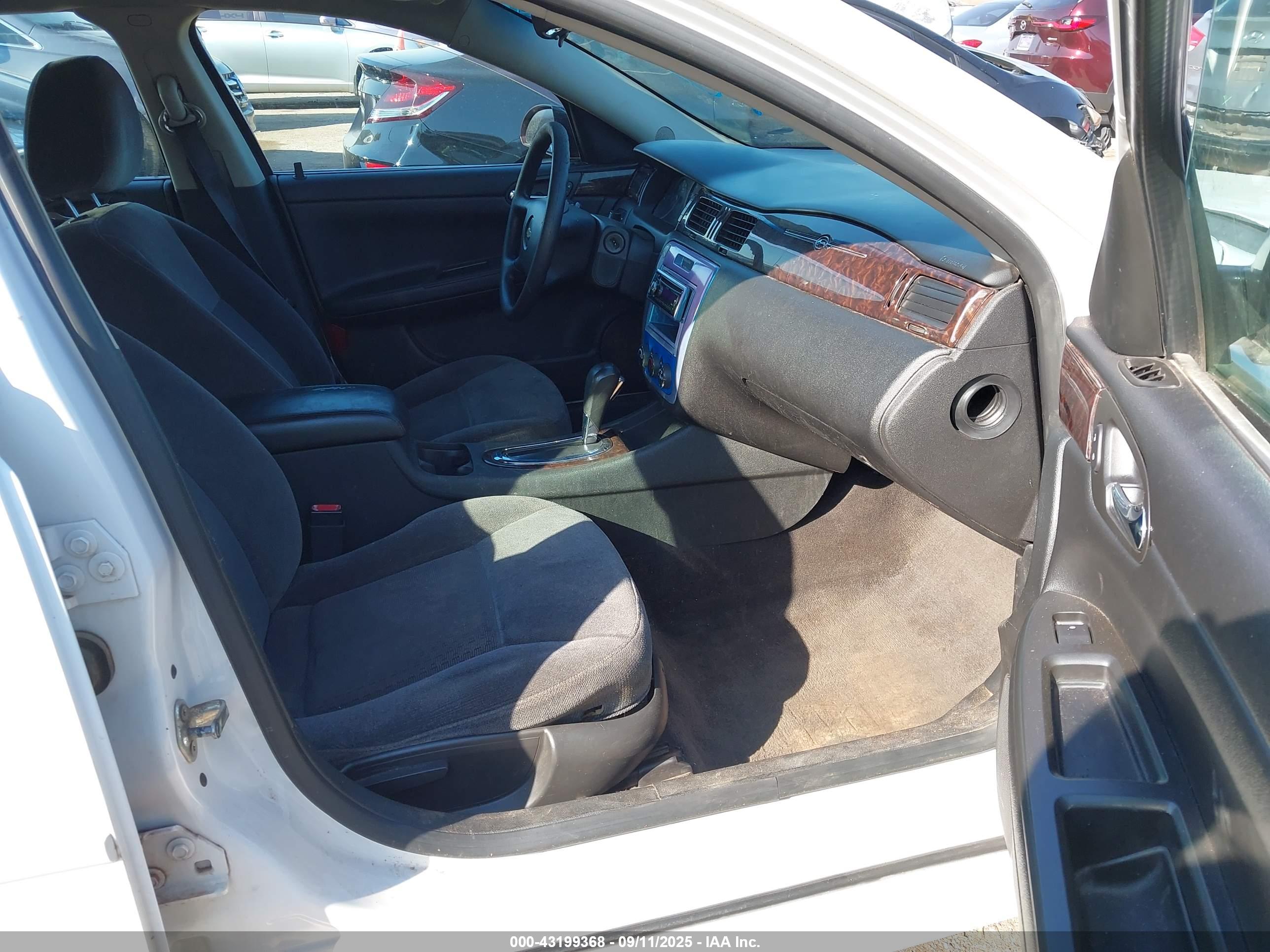 CHEVROLET IMPALA image 5