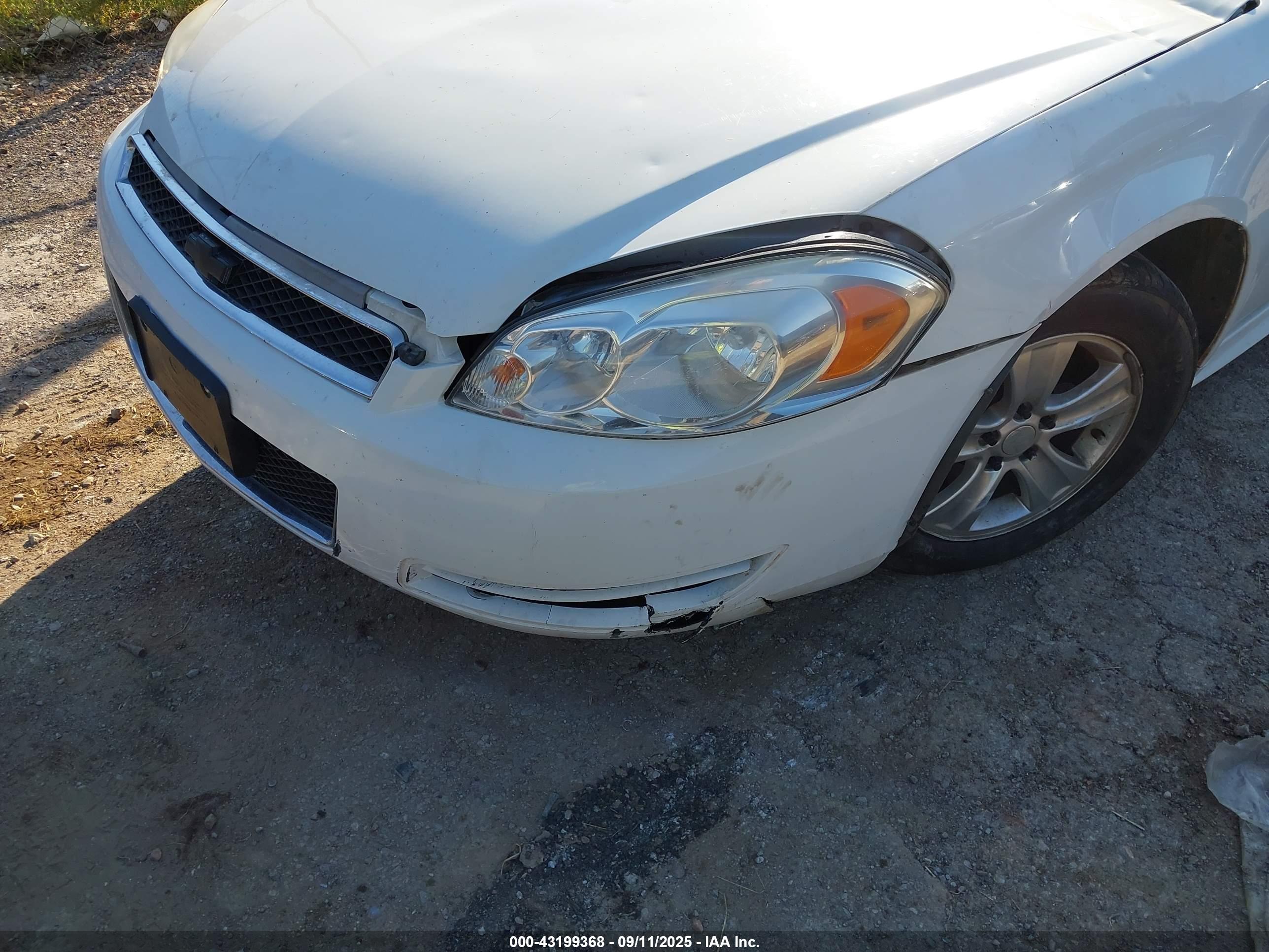 CHEVROLET IMPALA image 6