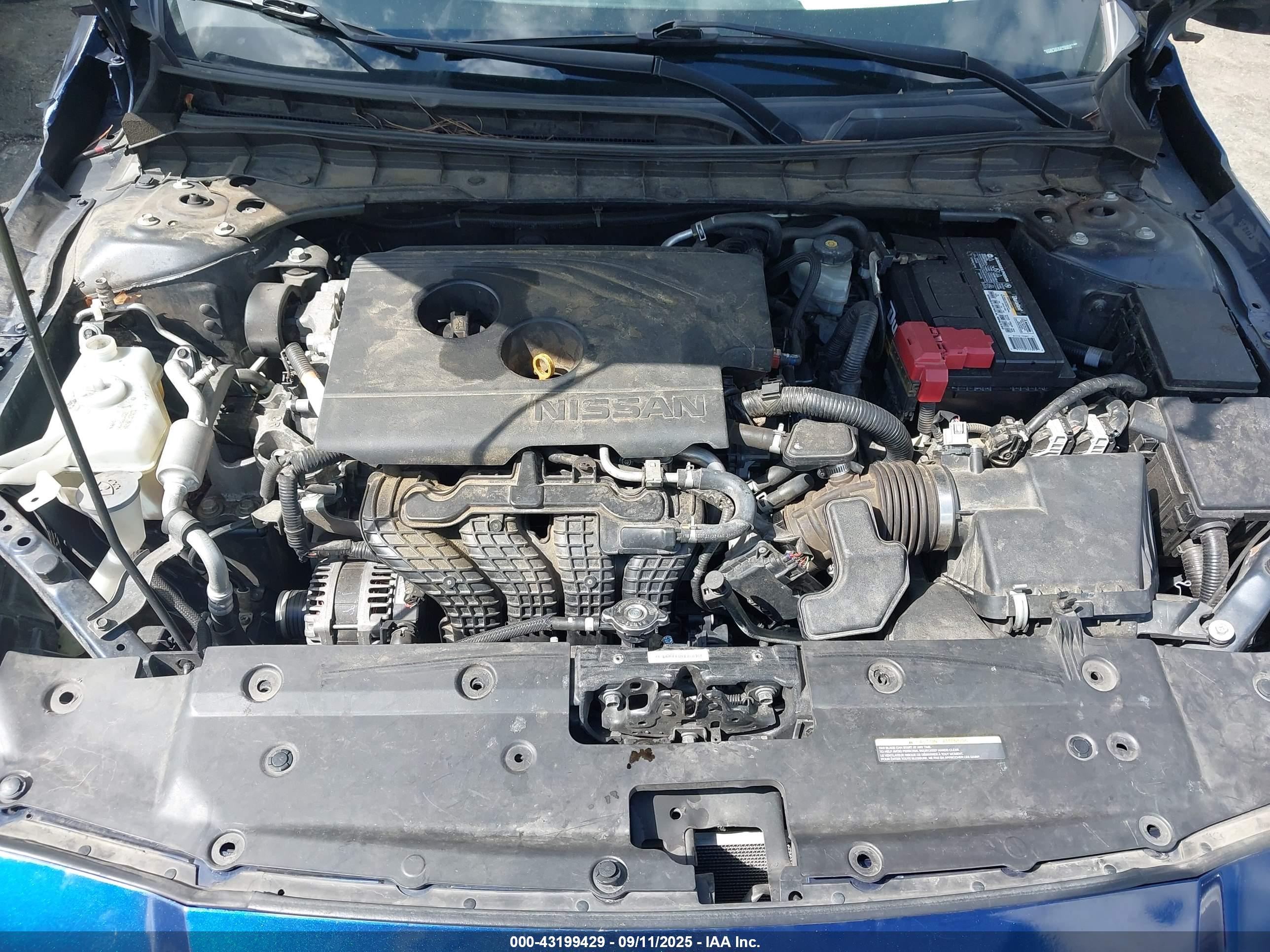 NISSAN ALTIMA image 10