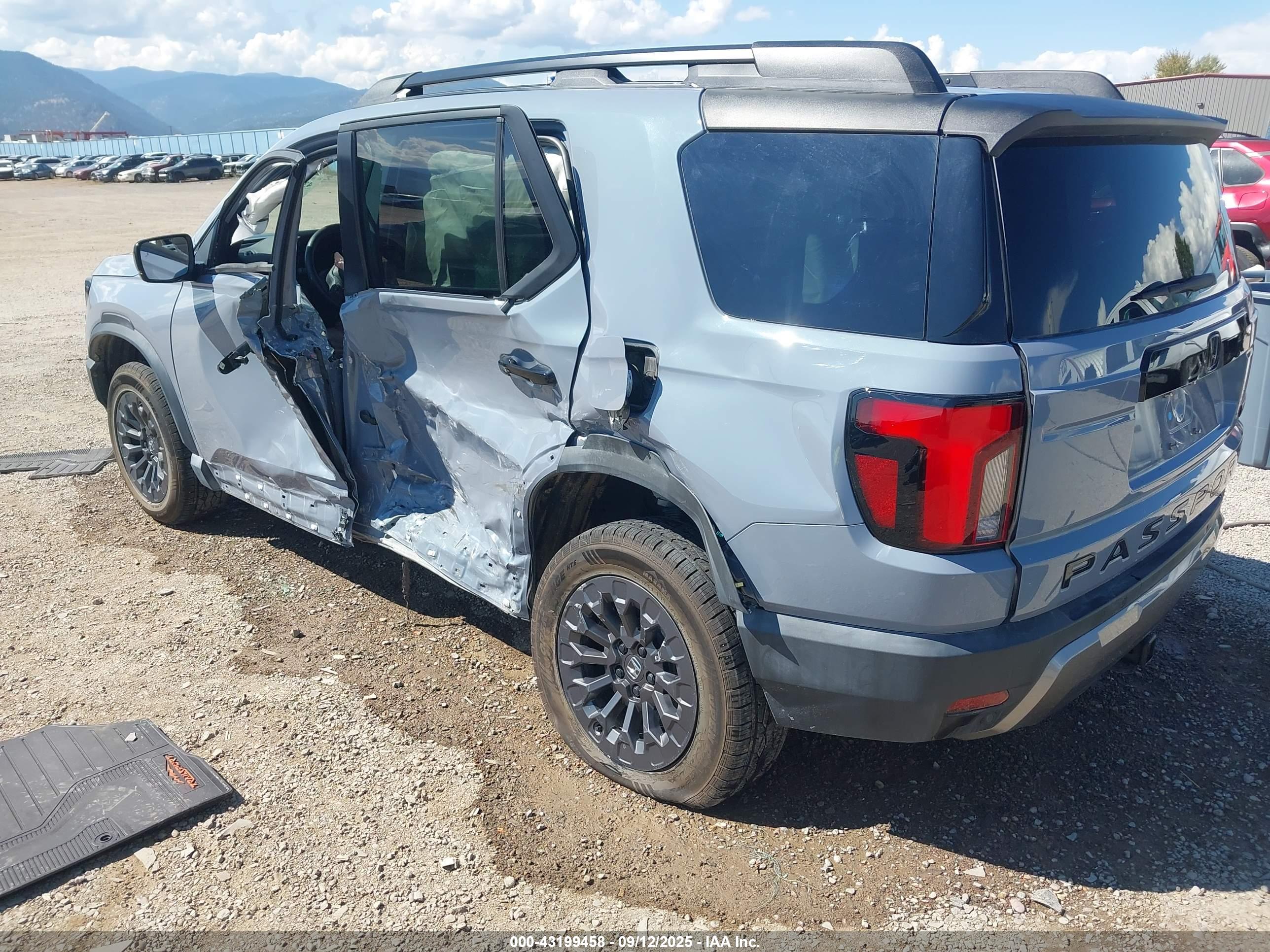 HONDA PASSPORT image 3