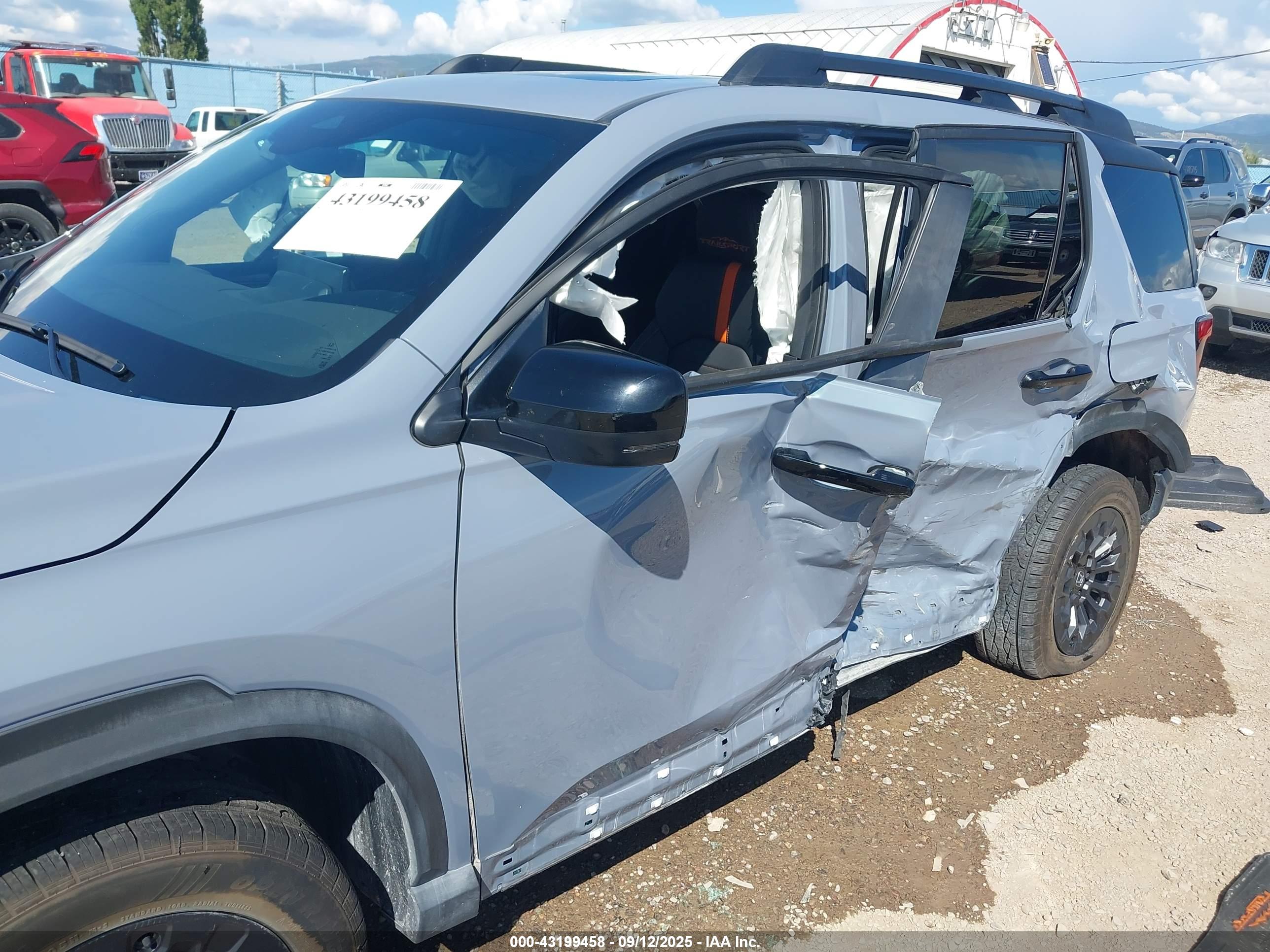 HONDA PASSPORT image 6