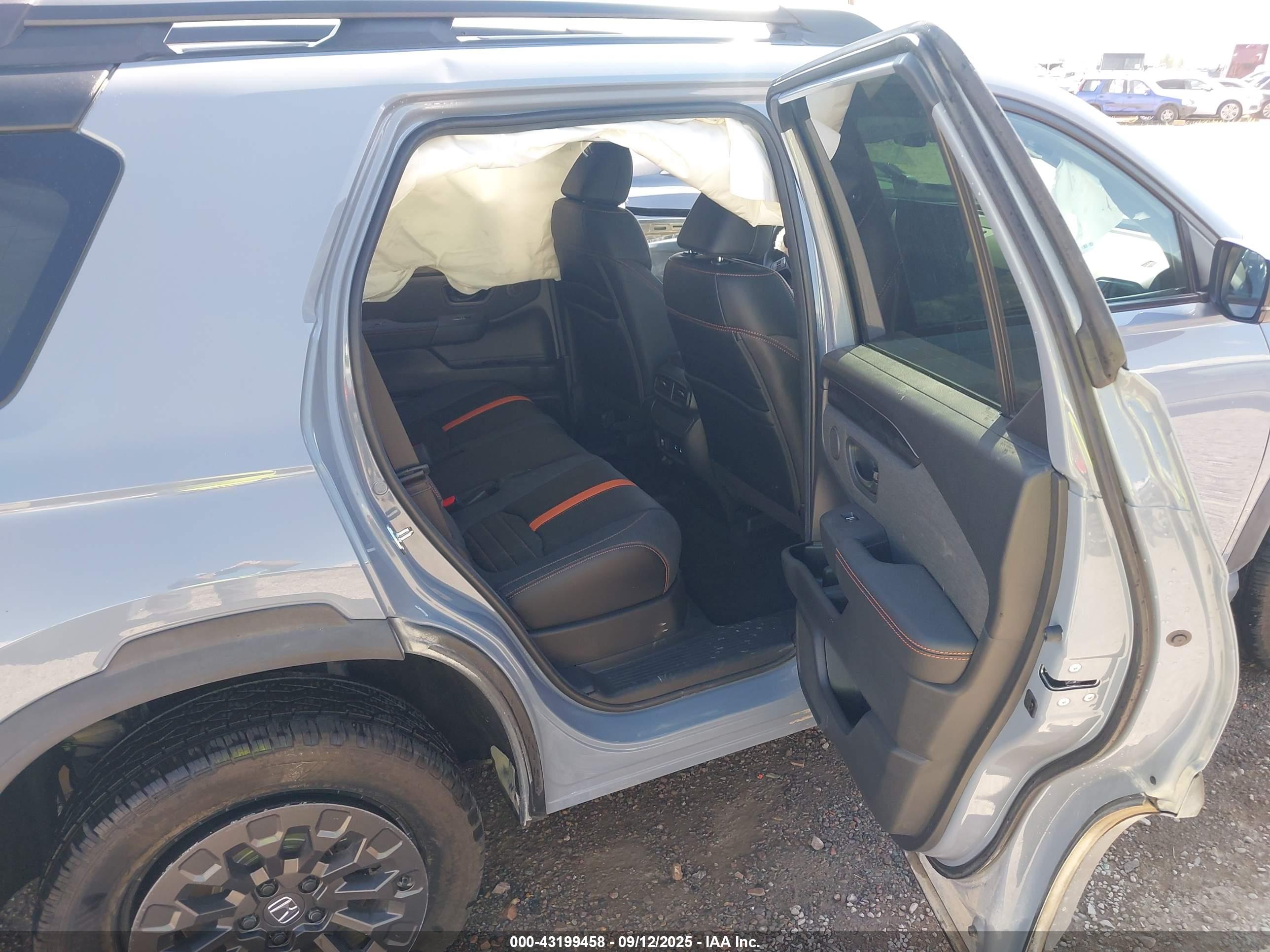 HONDA PASSPORT image 8