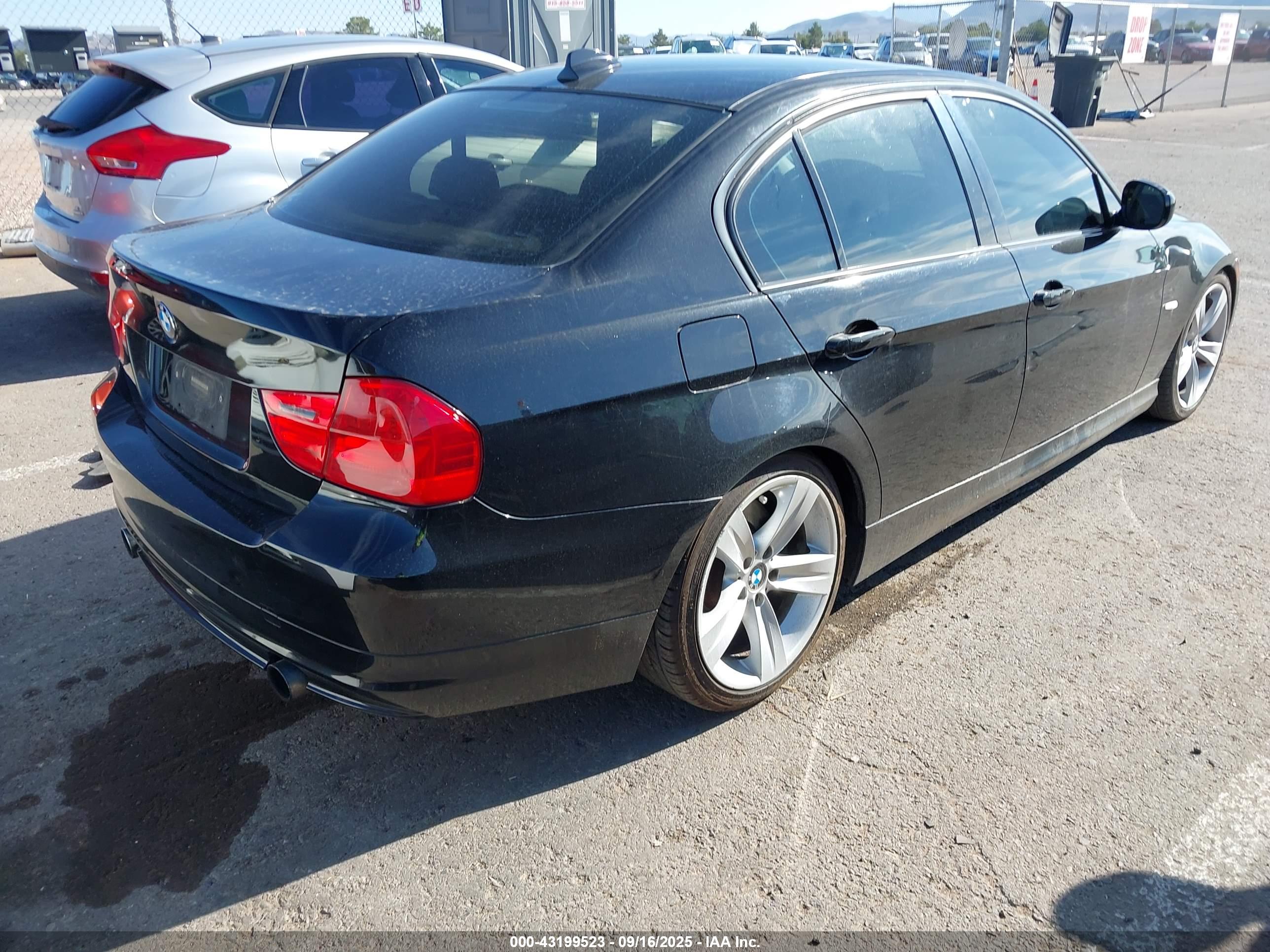 BMW 335I image 4