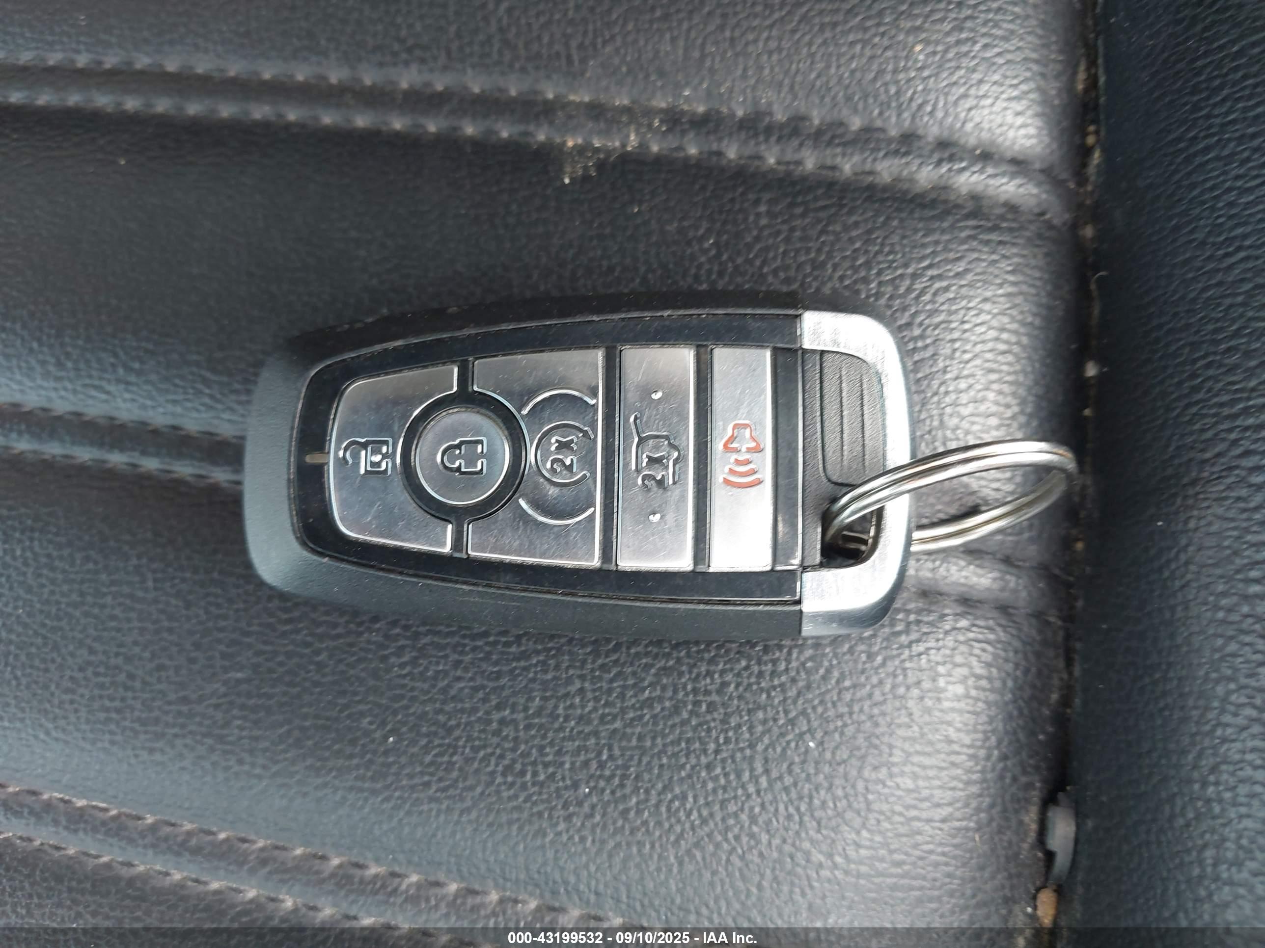 FORD EDGE image 11