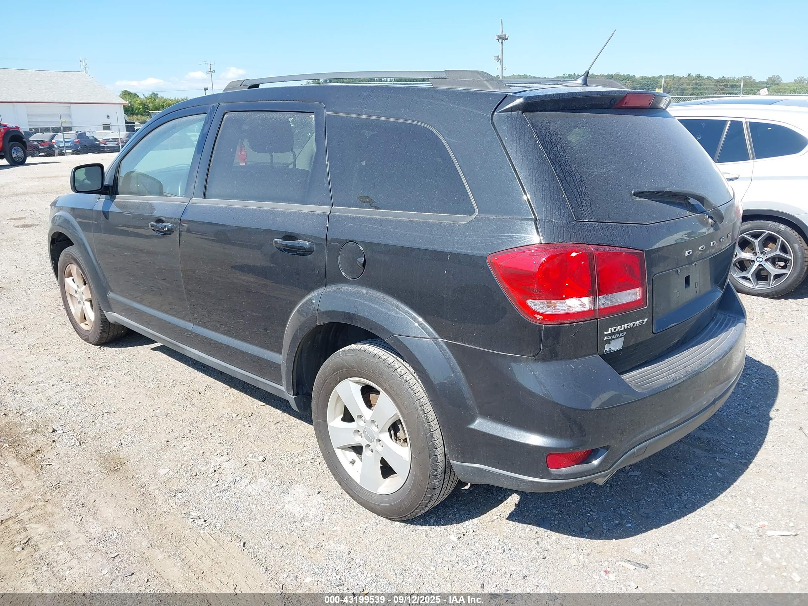 DODGE JOURNEY image 3