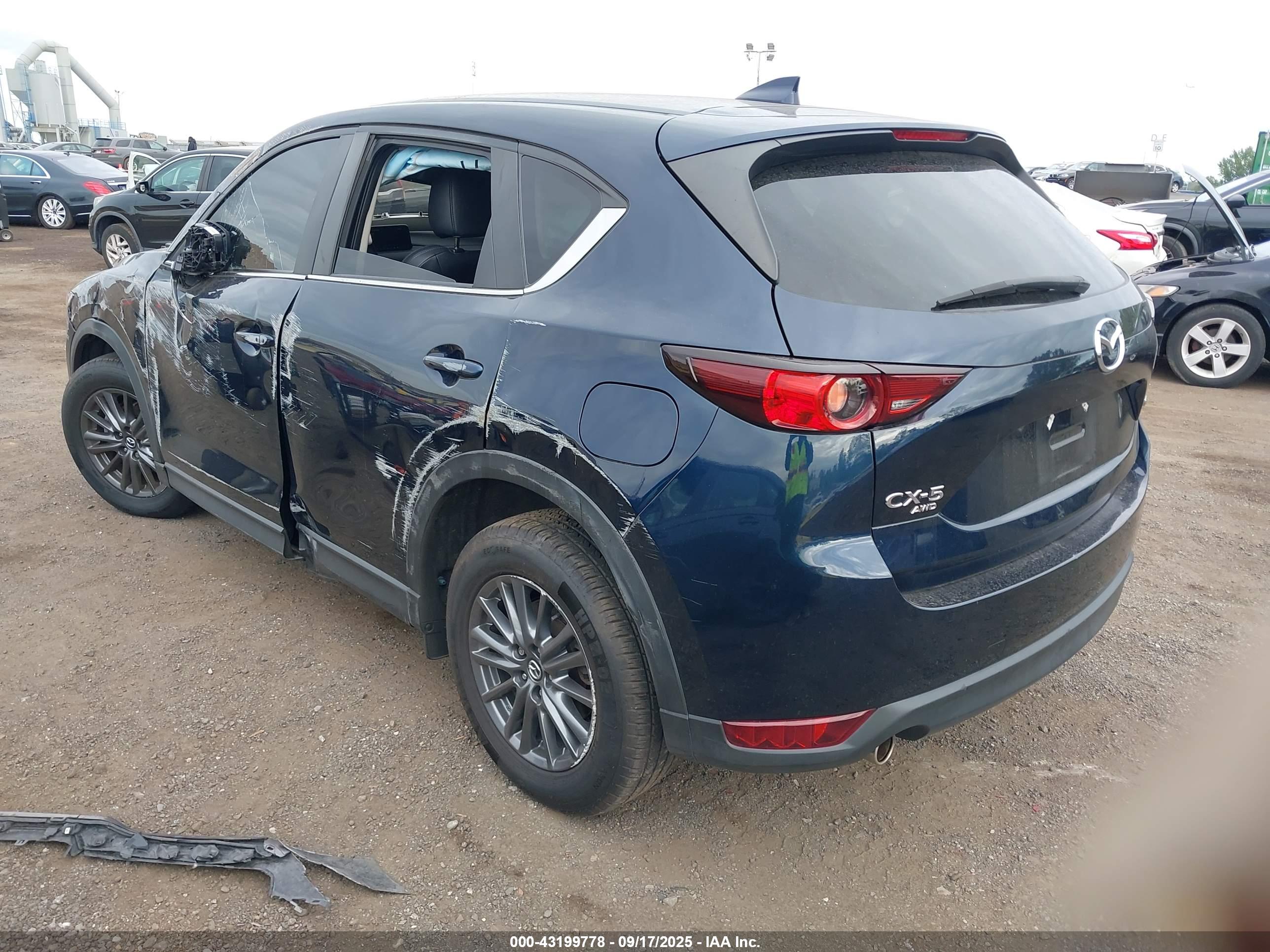 MAZDA CX-5 image 3