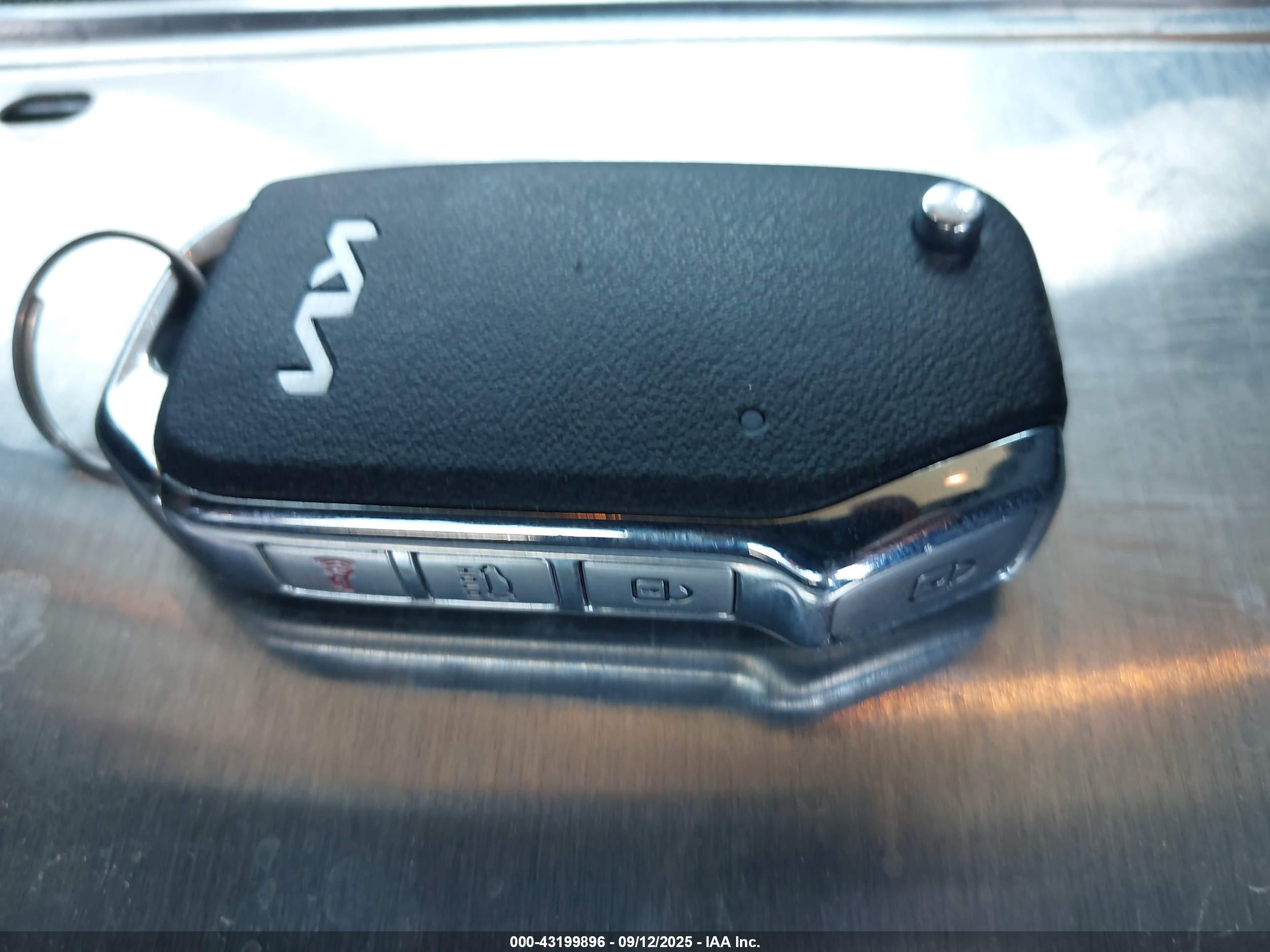 KIA FORTE image 11