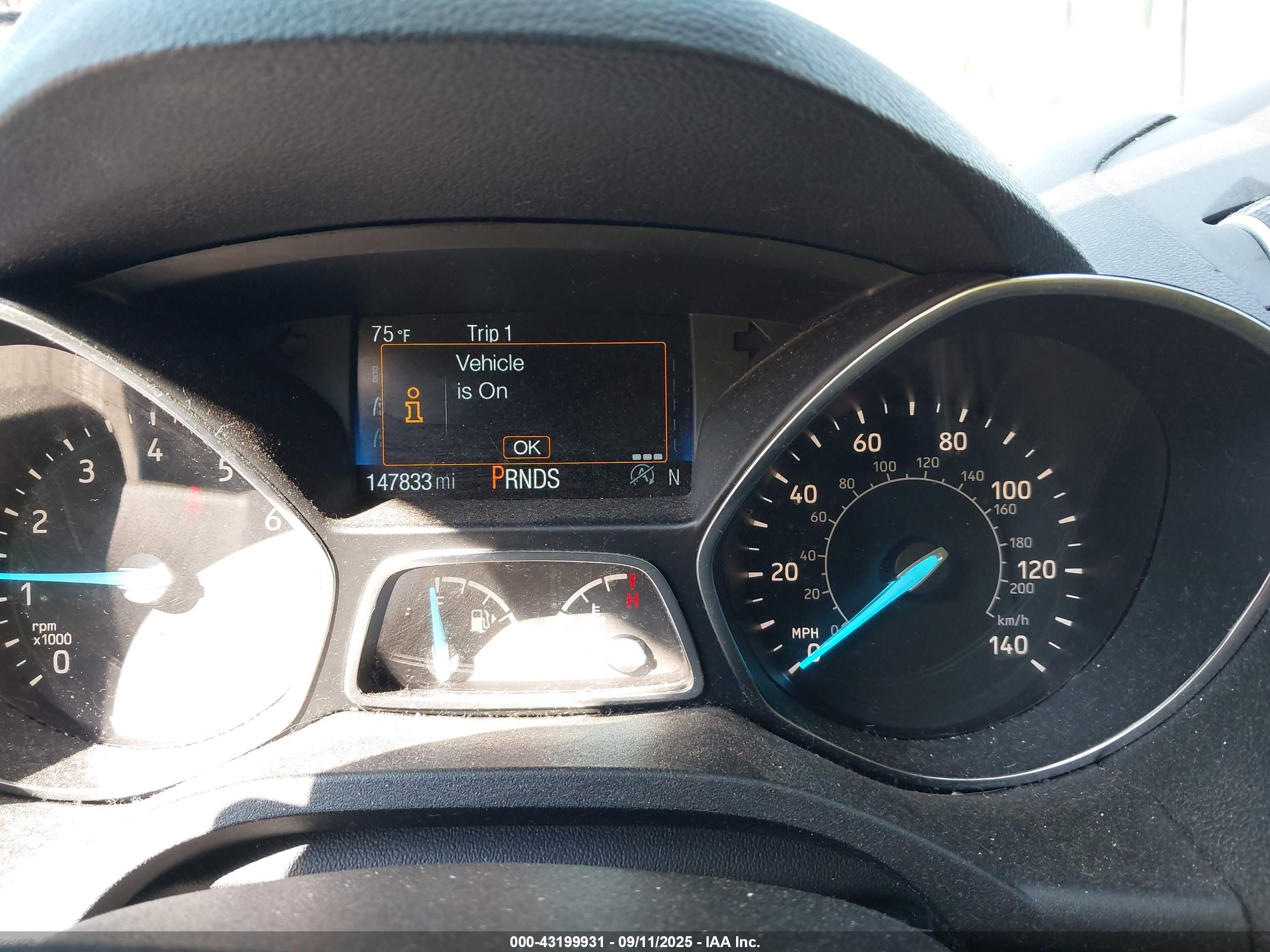 FORD ESCAPE image 7