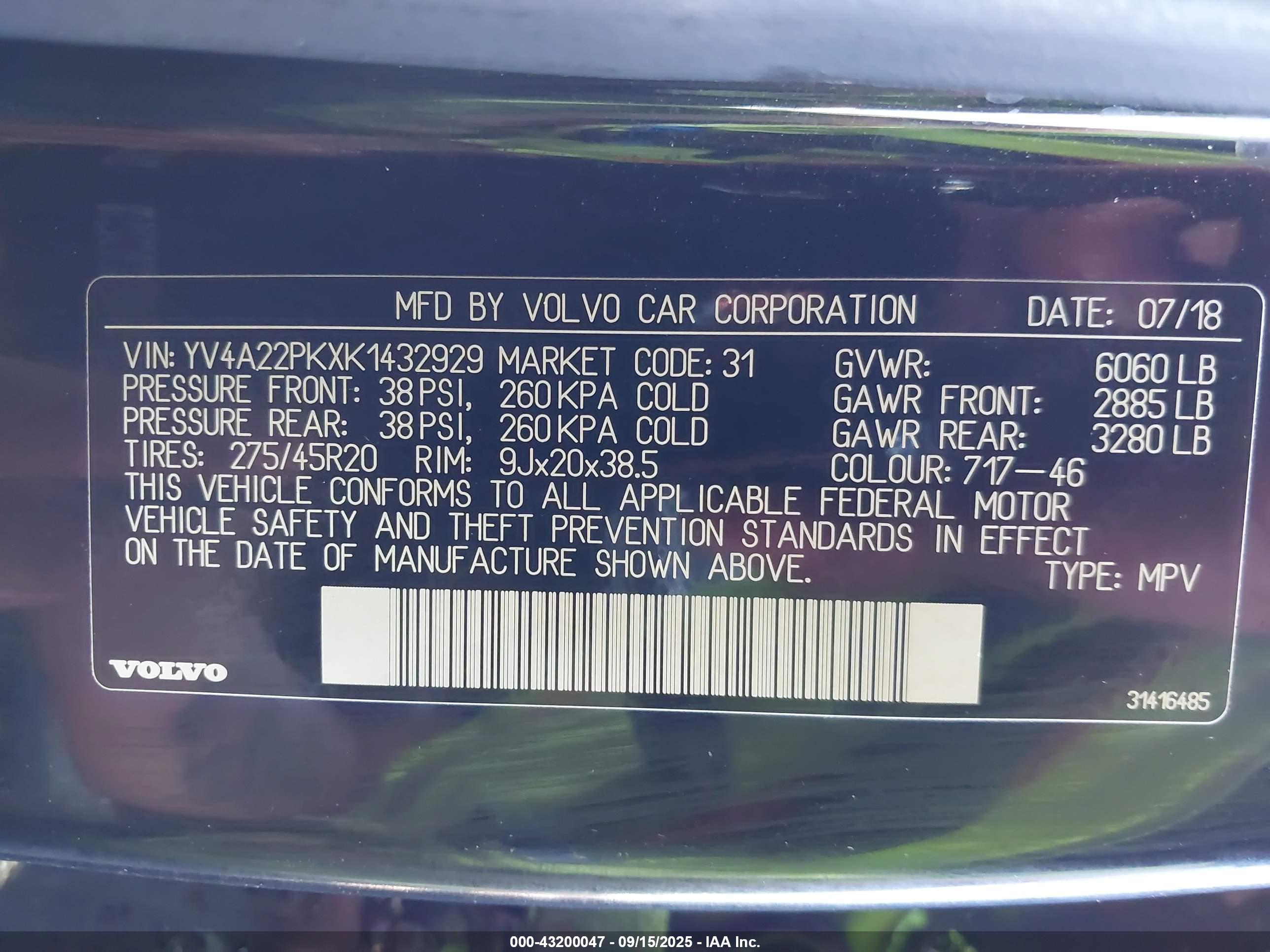 VOLVO XC90 image 9