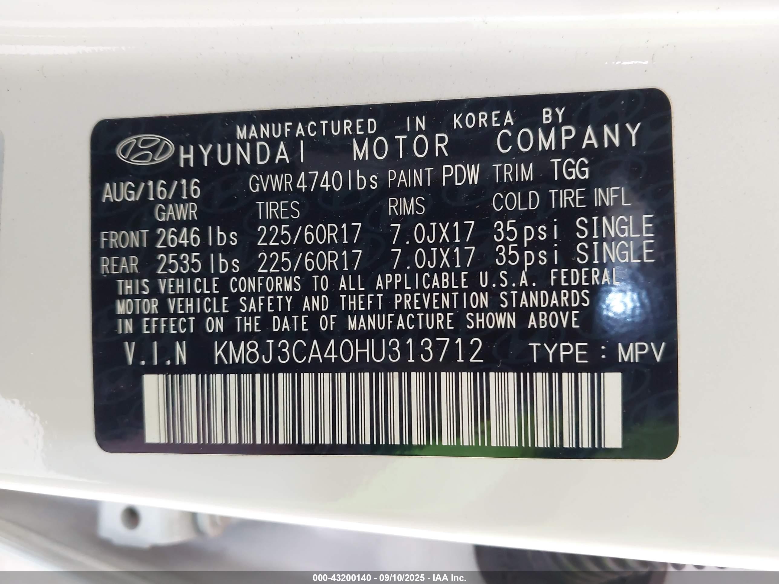 HYUNDAI TUCSON image 9