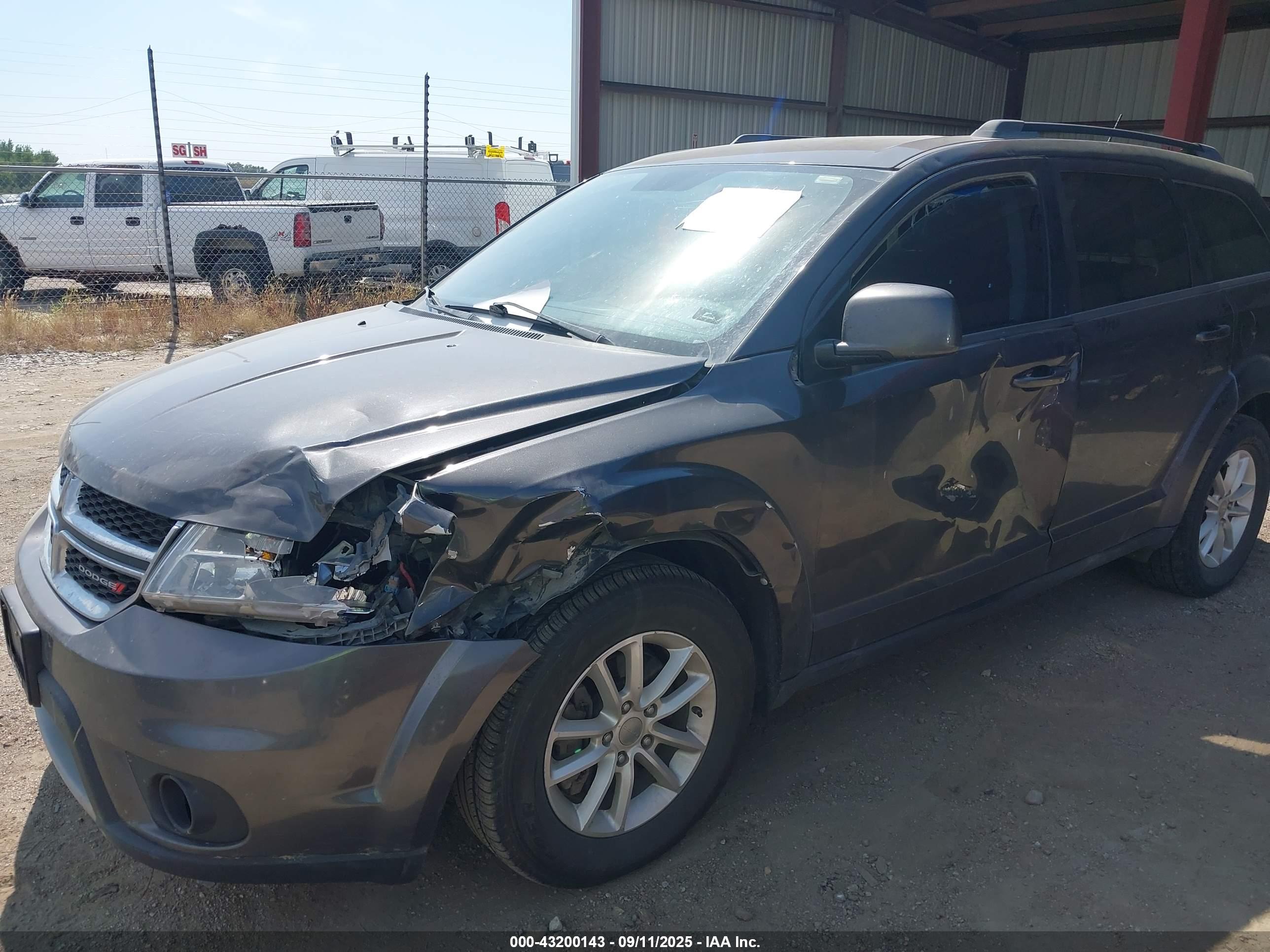 DODGE JOURNEY image 6