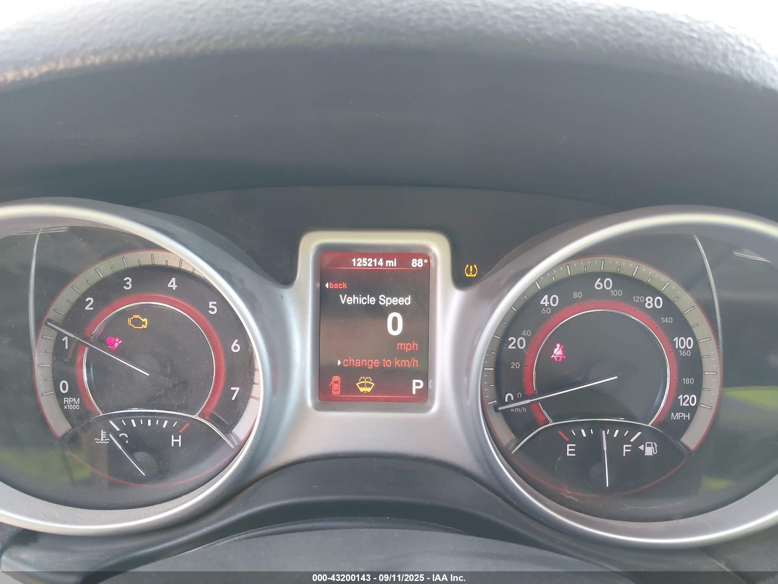 DODGE JOURNEY image 7