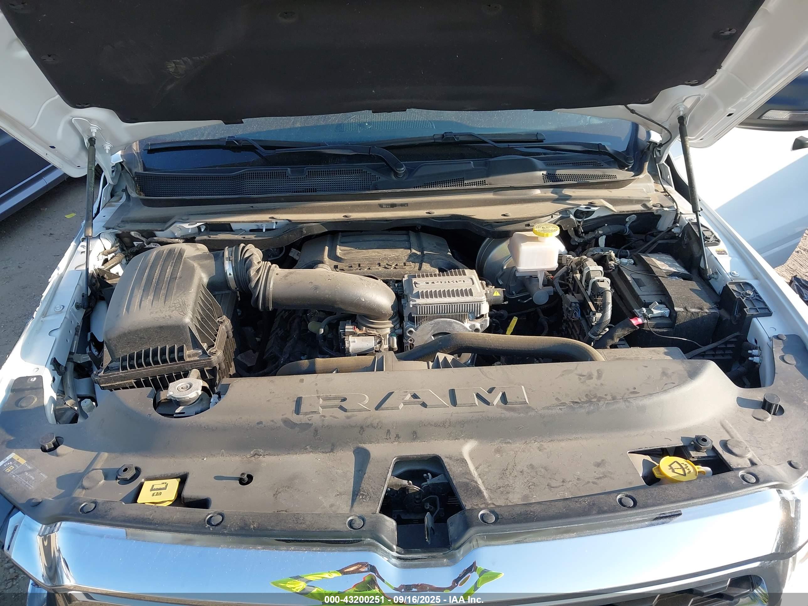 RAM 1500 image 10