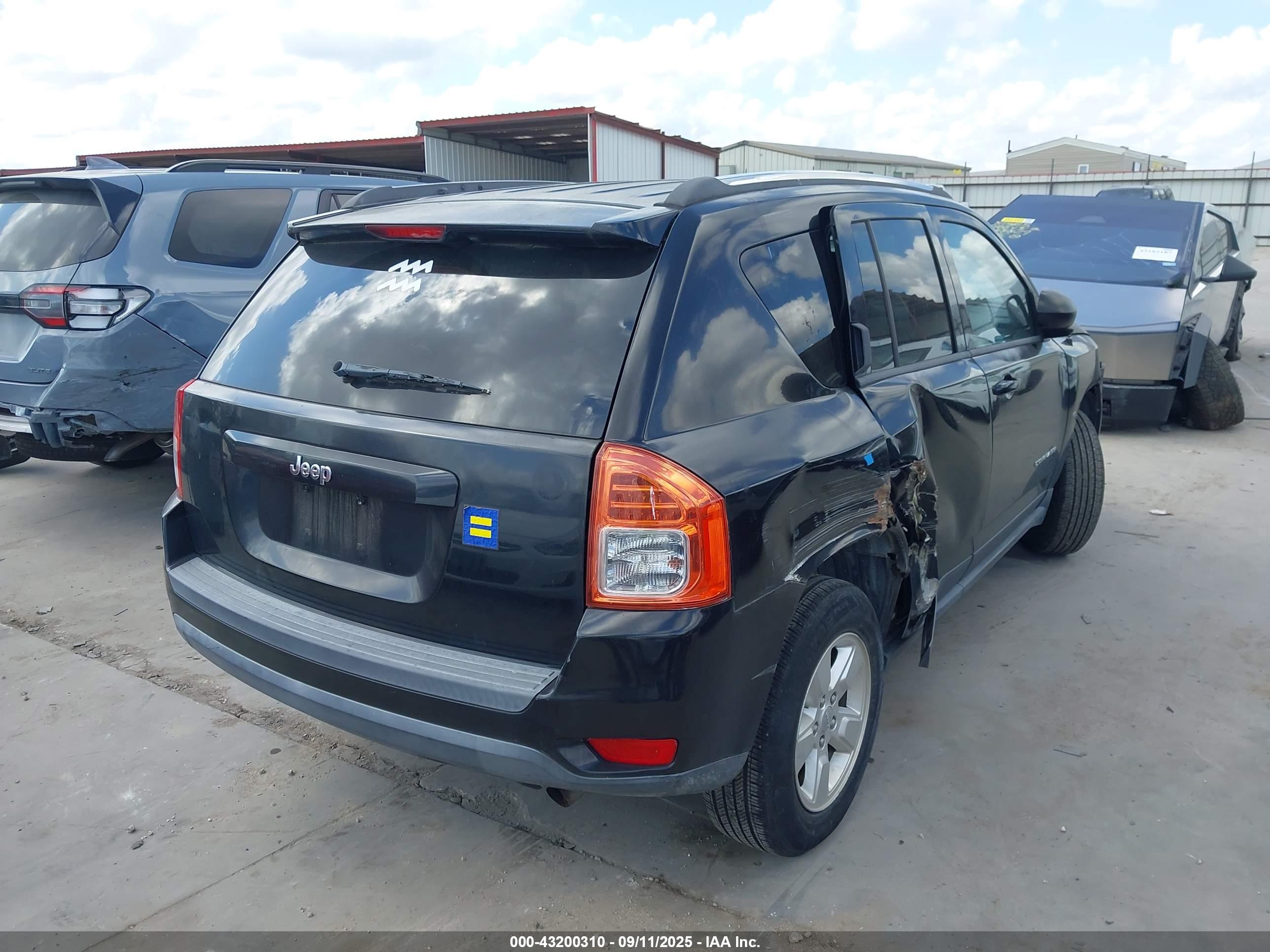 JEEP COMPASS image 4