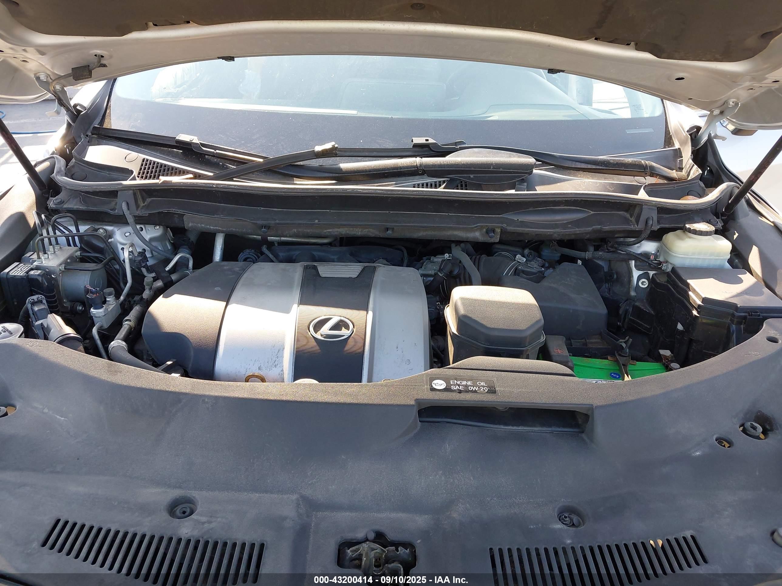 LEXUS RX image 10