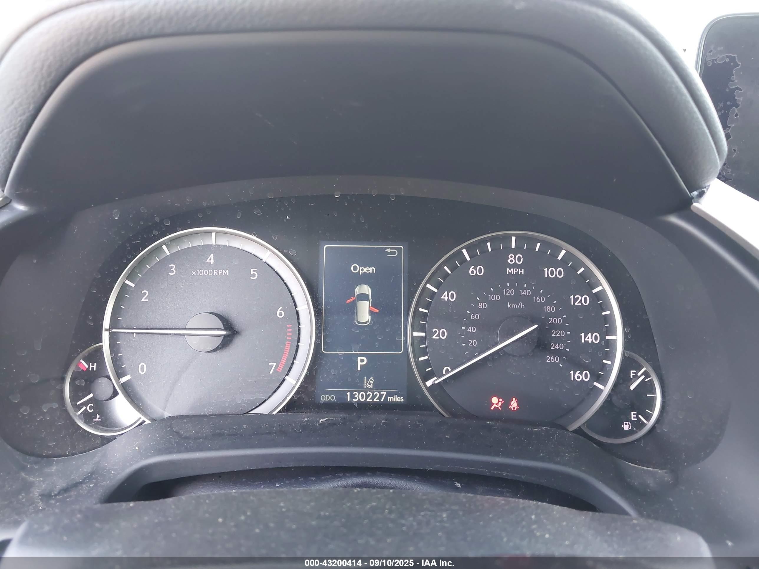 LEXUS RX image 7
