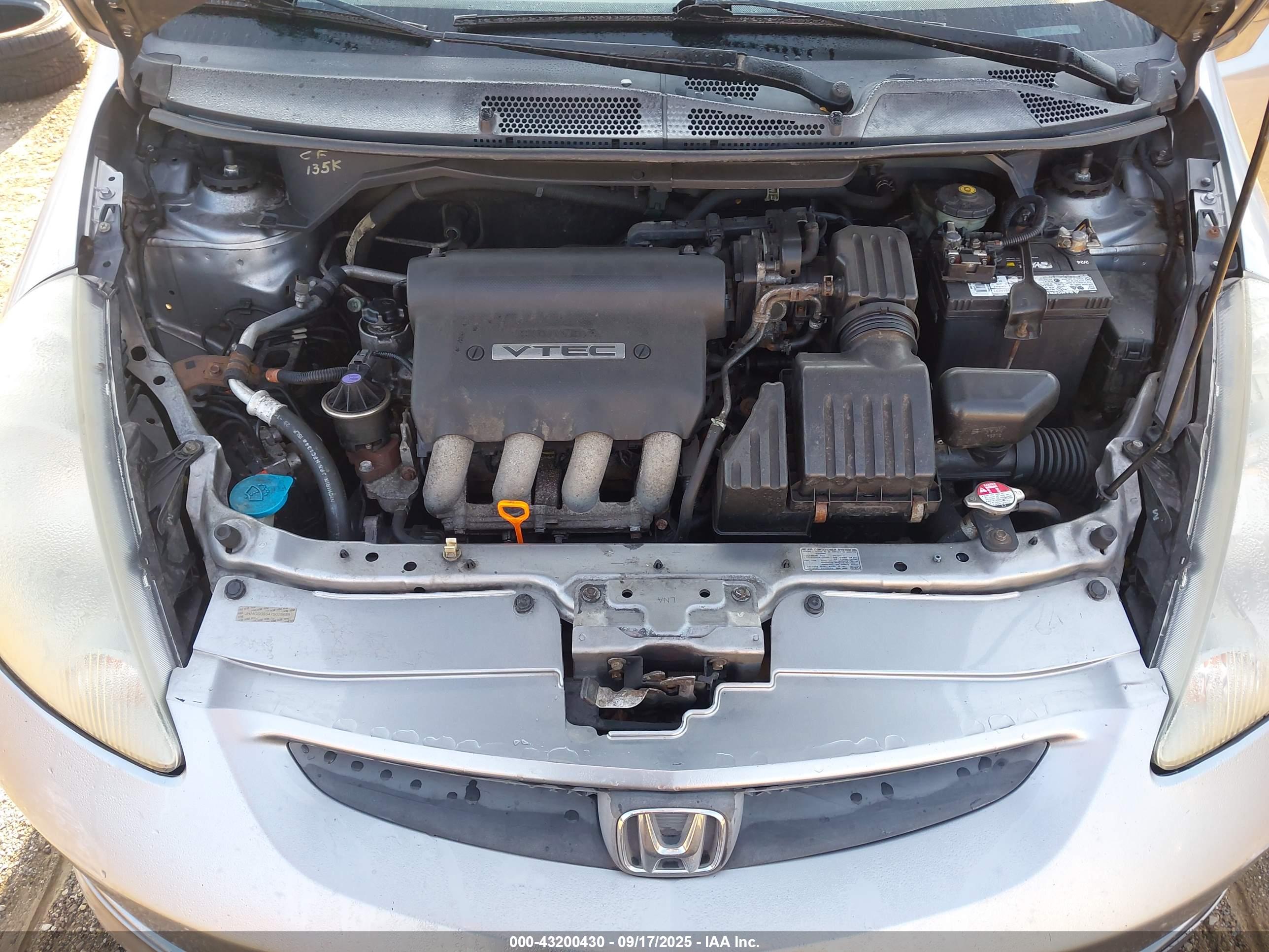 HONDA FIT image 10