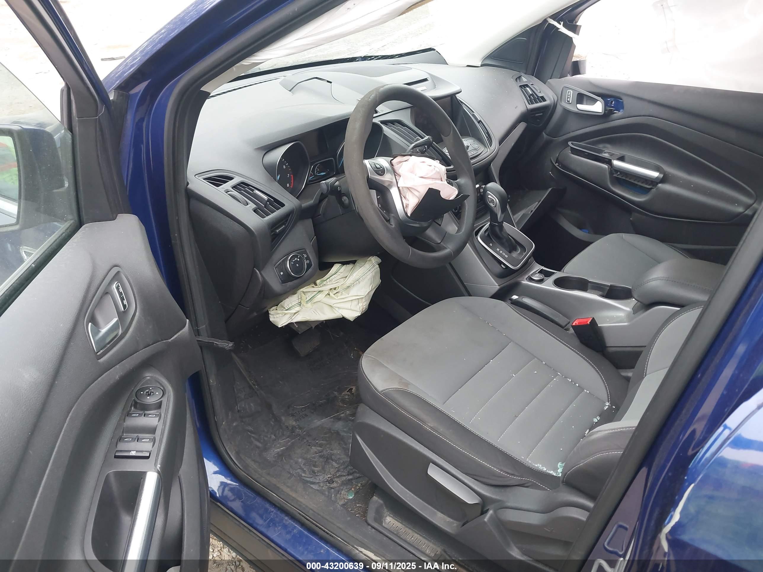 FORD ESCAPE image 5