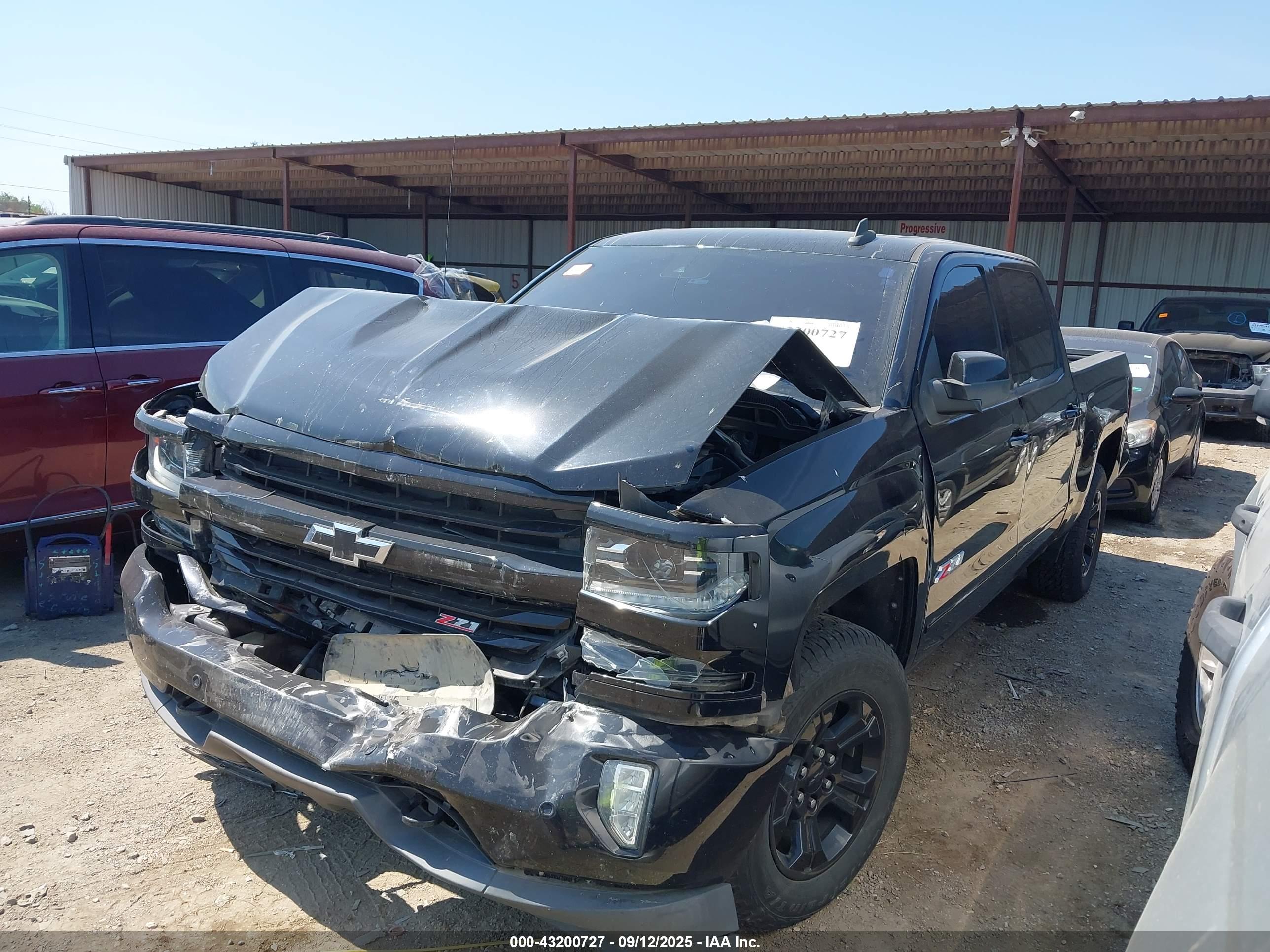 CHEVROLET SILVERADO image 2