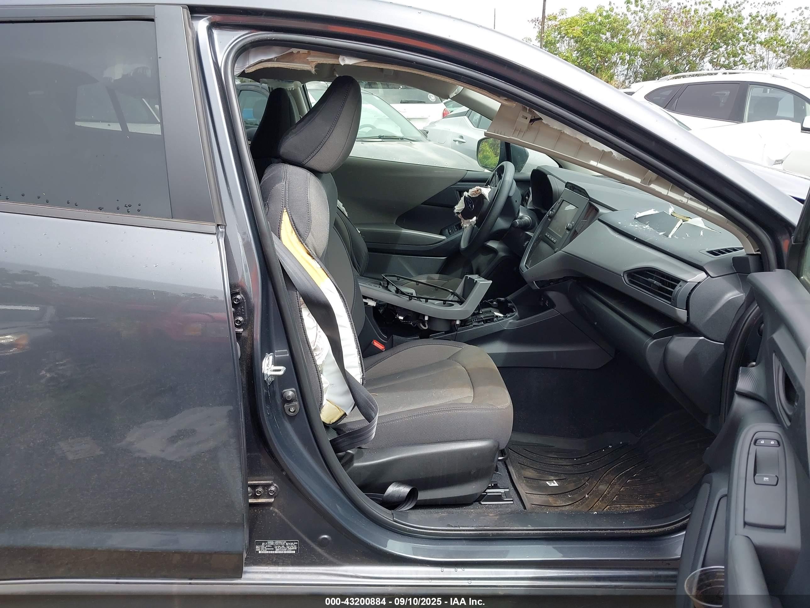 SUBARU CROSSTREK image 5