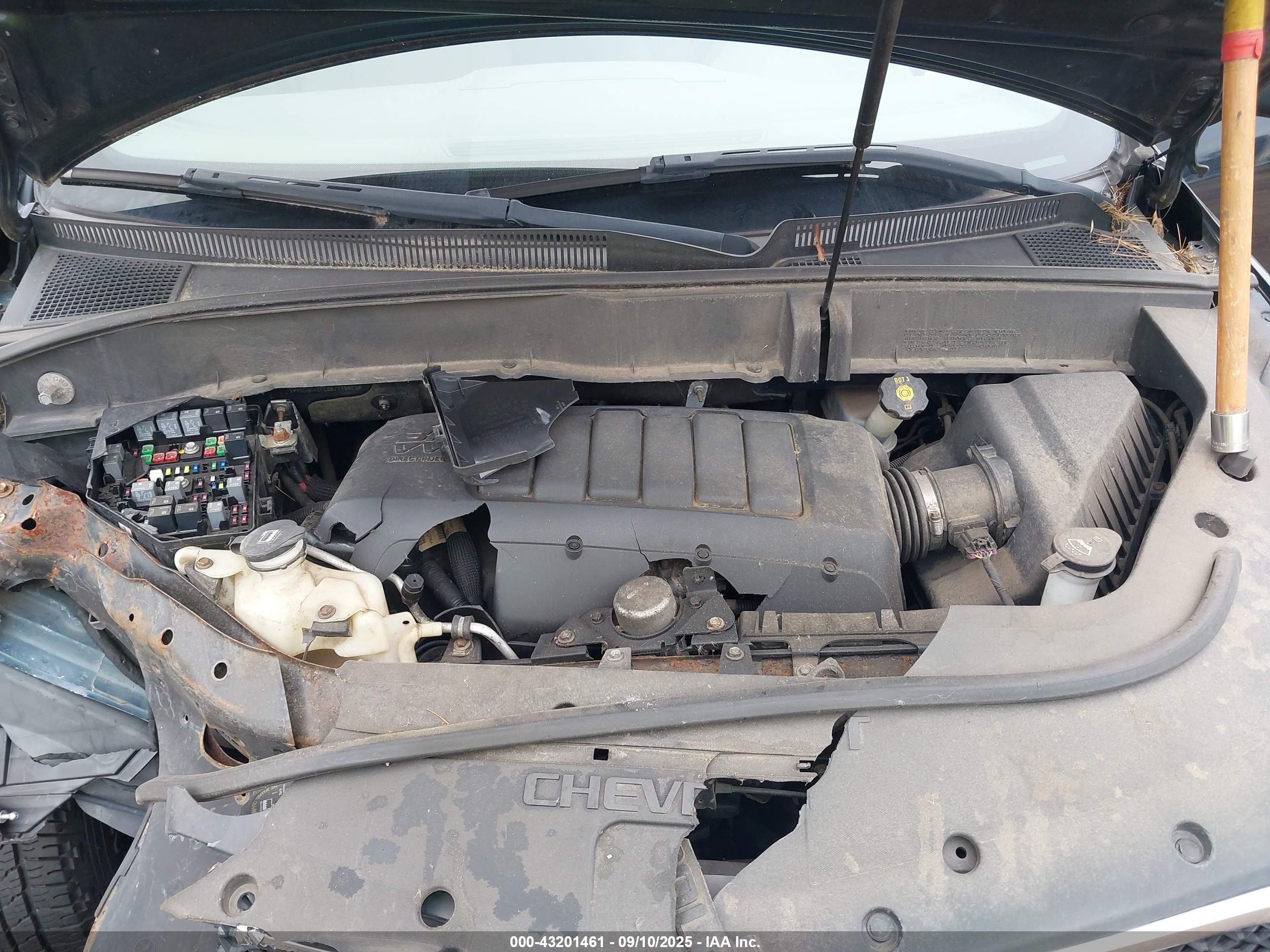 CHEVROLET TRAVERSE image 10