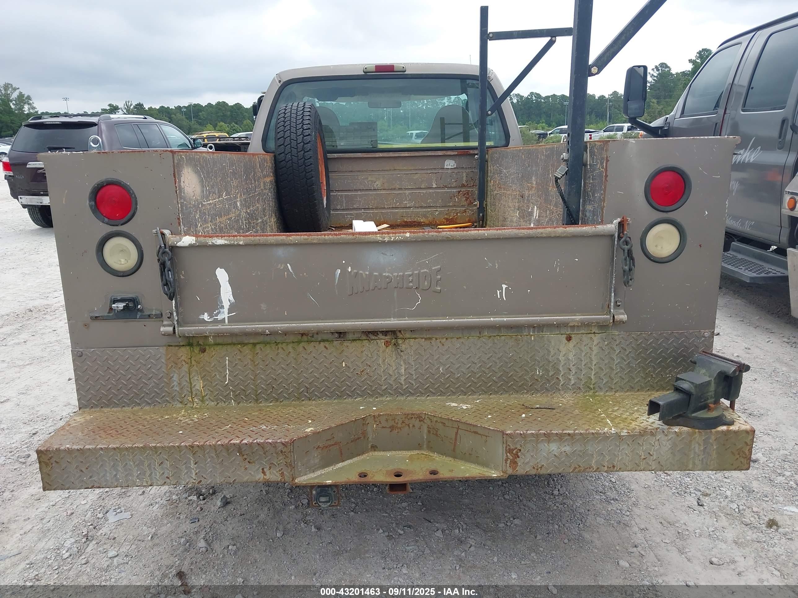 FORD F-250 image 6
