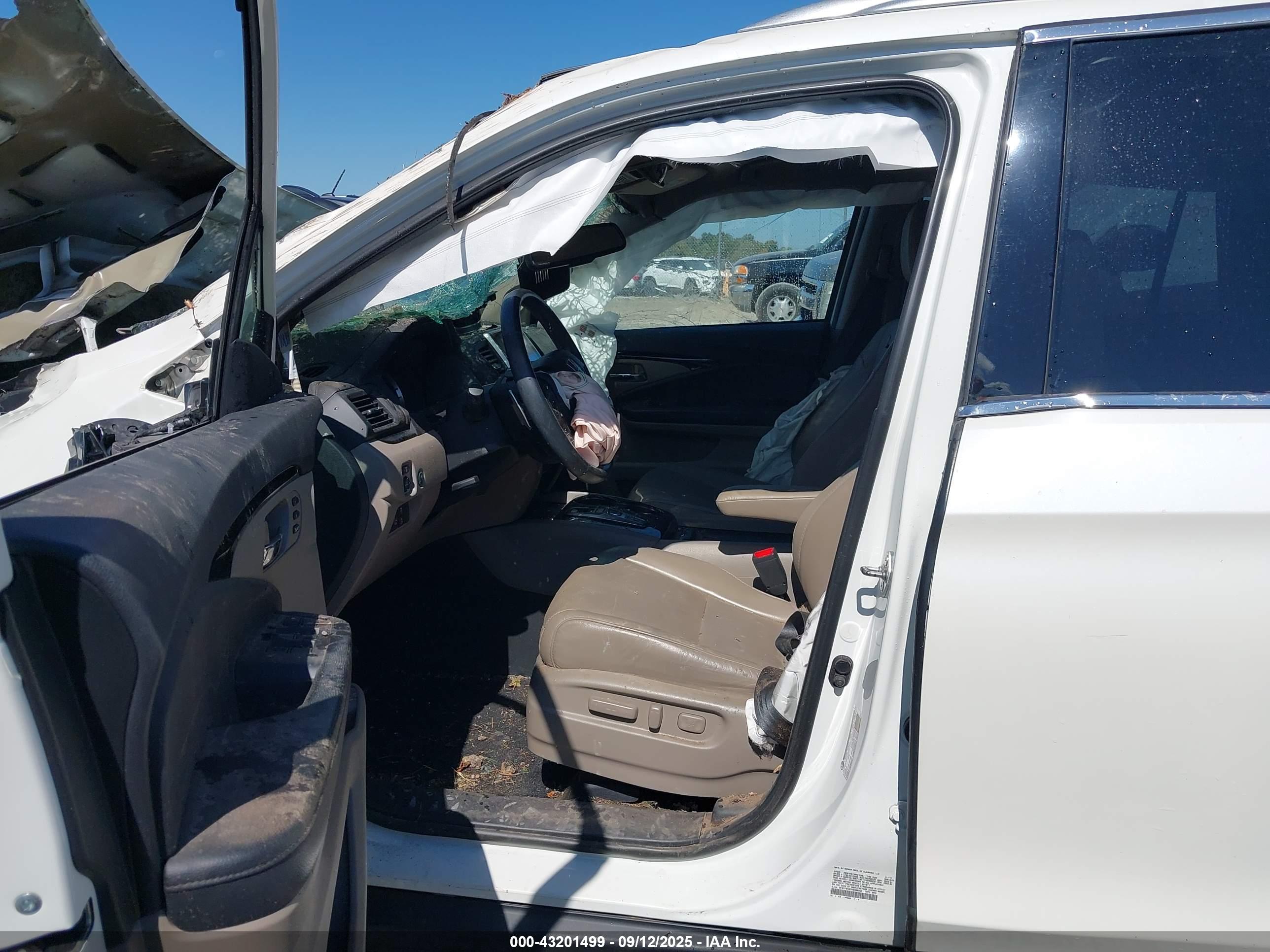 HONDA PILOT image 5