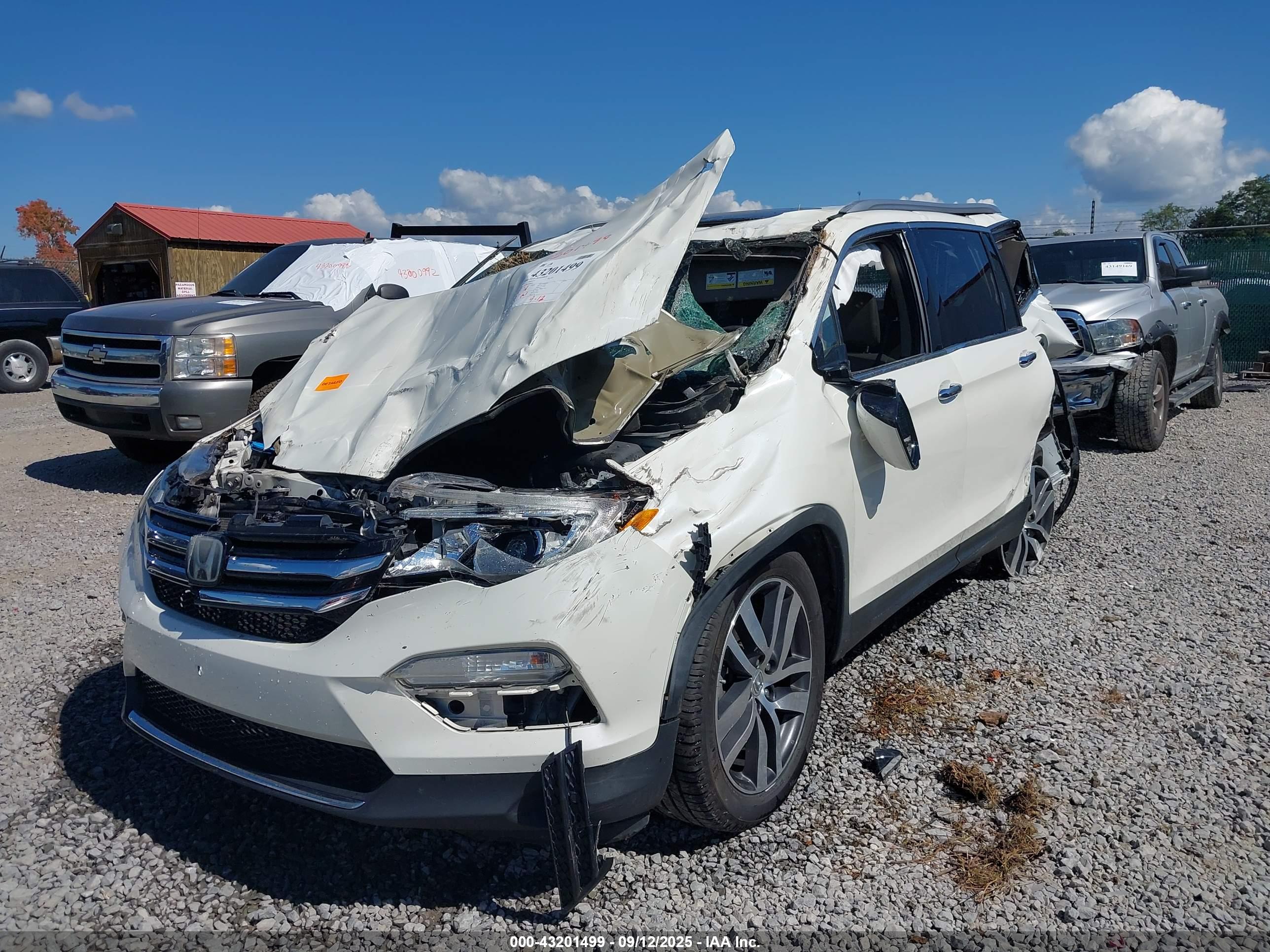 HONDA PILOT image 6