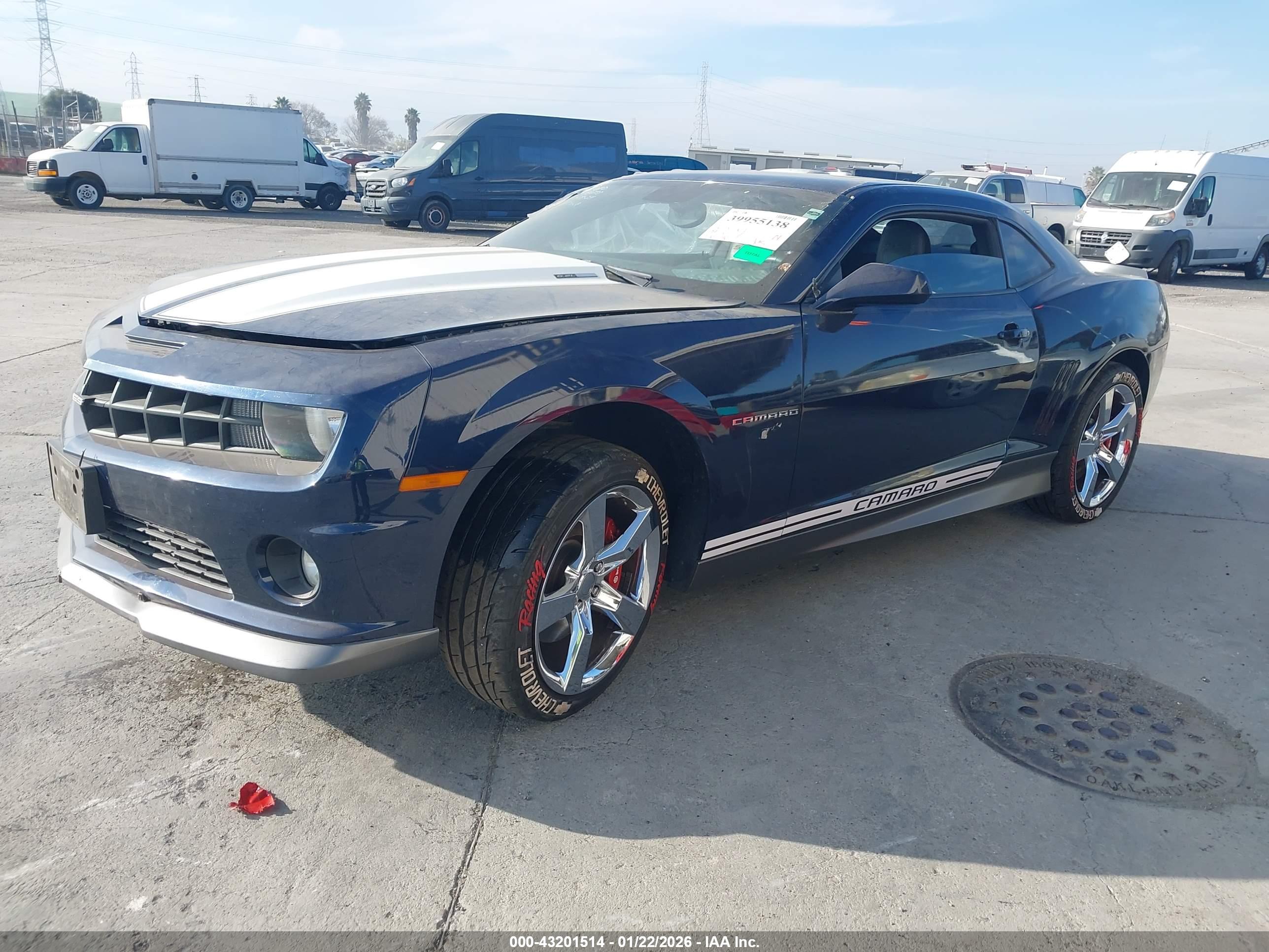 CHEVROLET CAMARO image 2