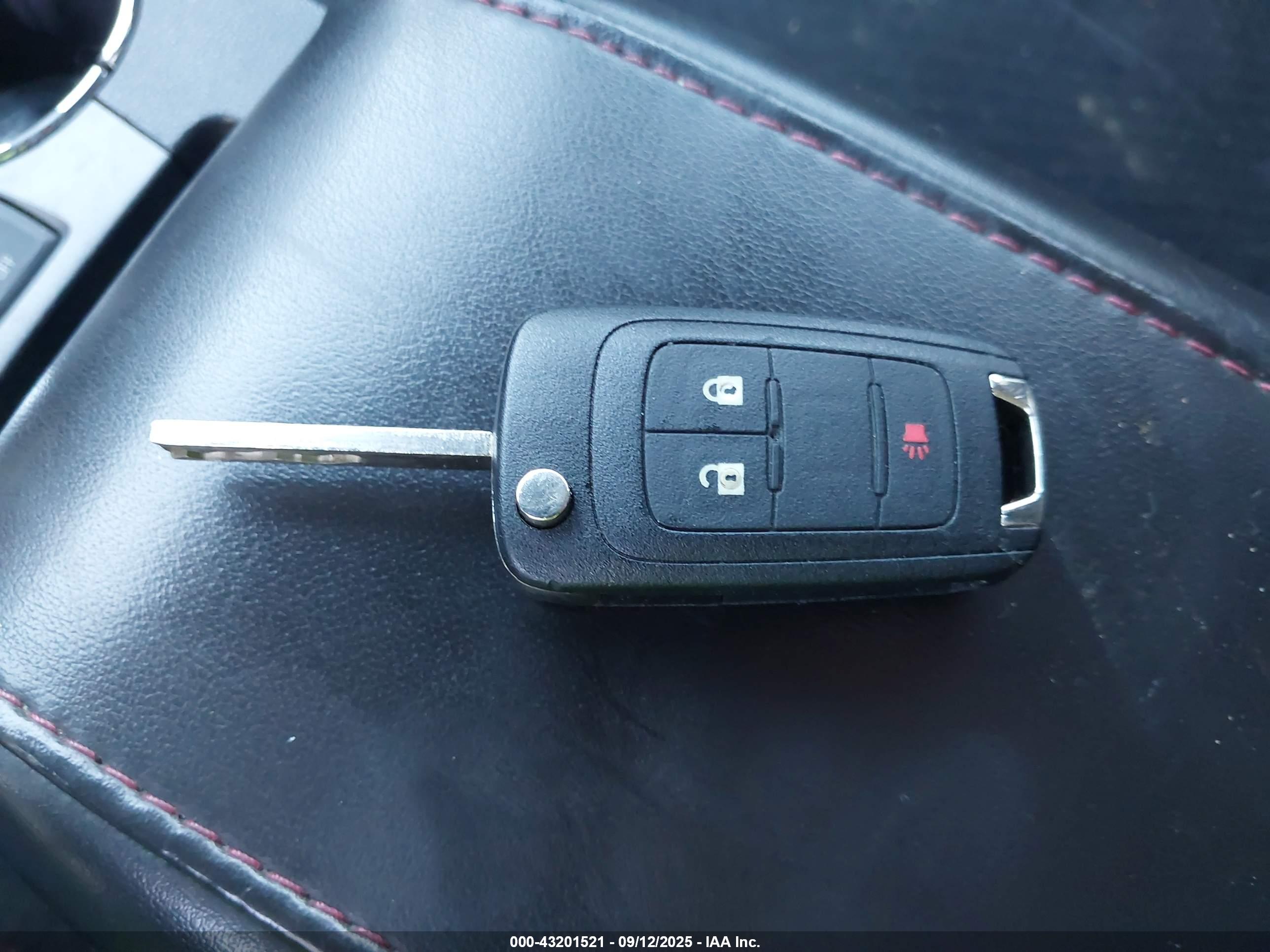 GMC TERRAIN image 11