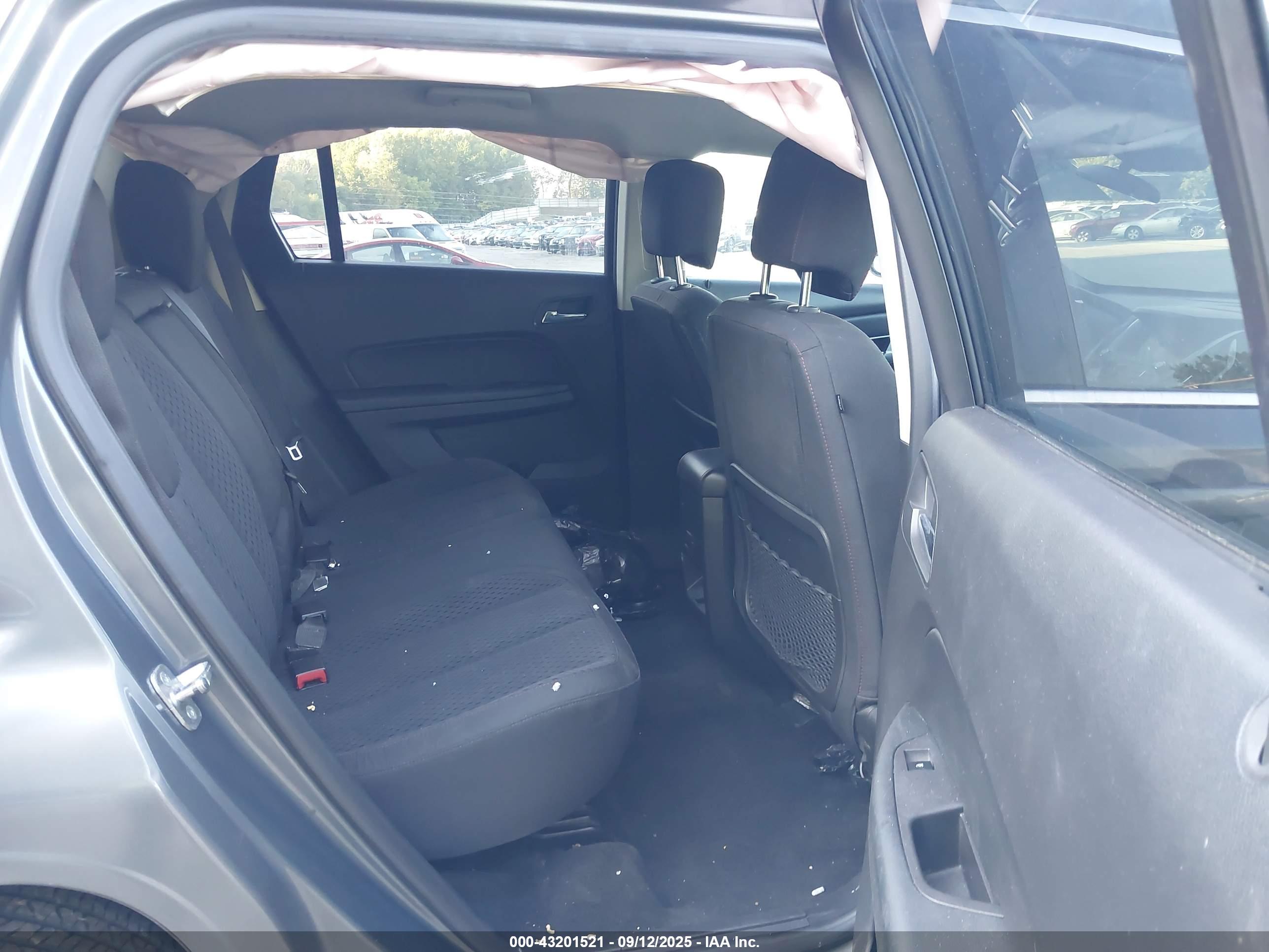 GMC TERRAIN image 8
