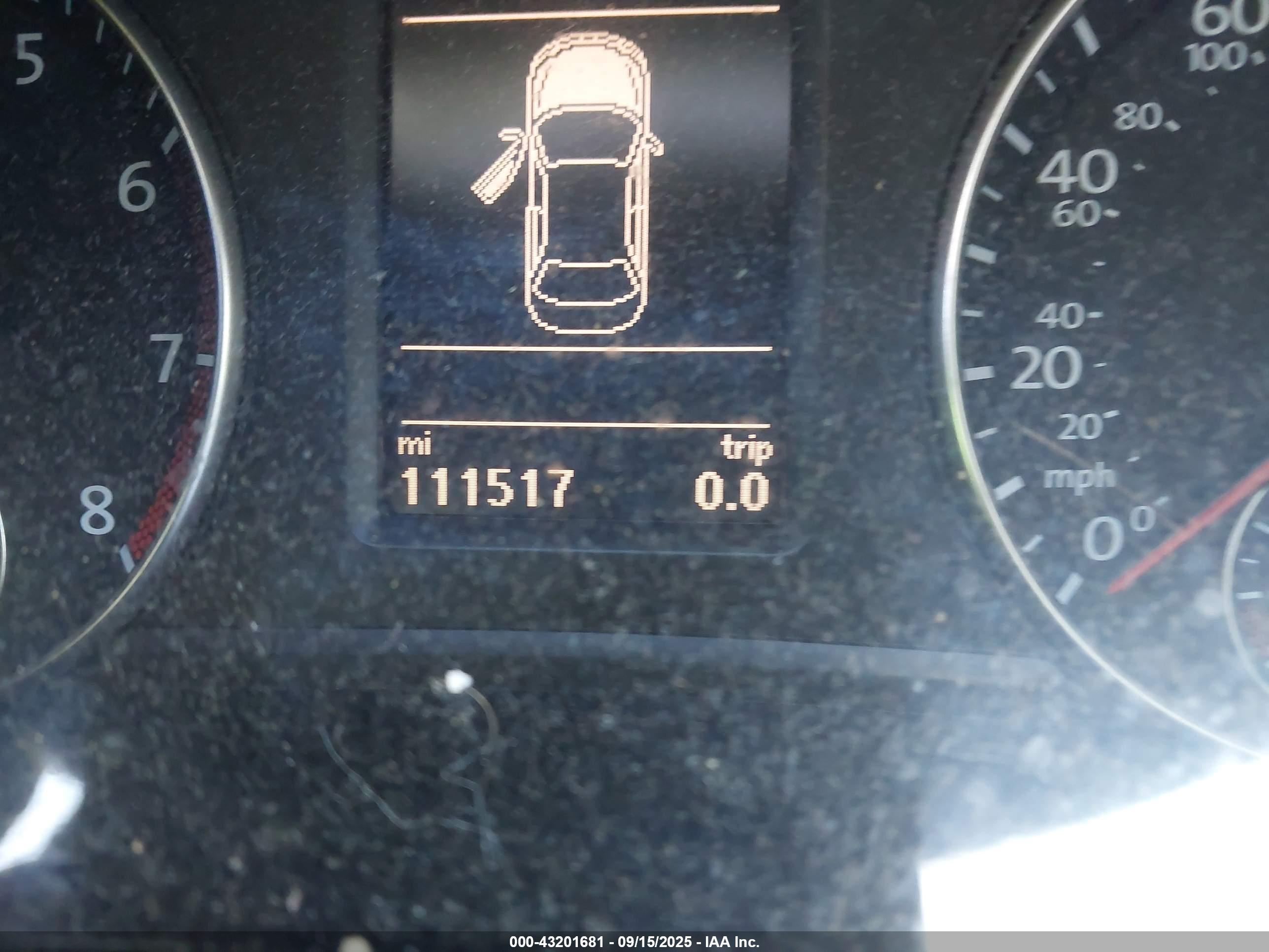 VOLKSWAGEN PASSAT image 7