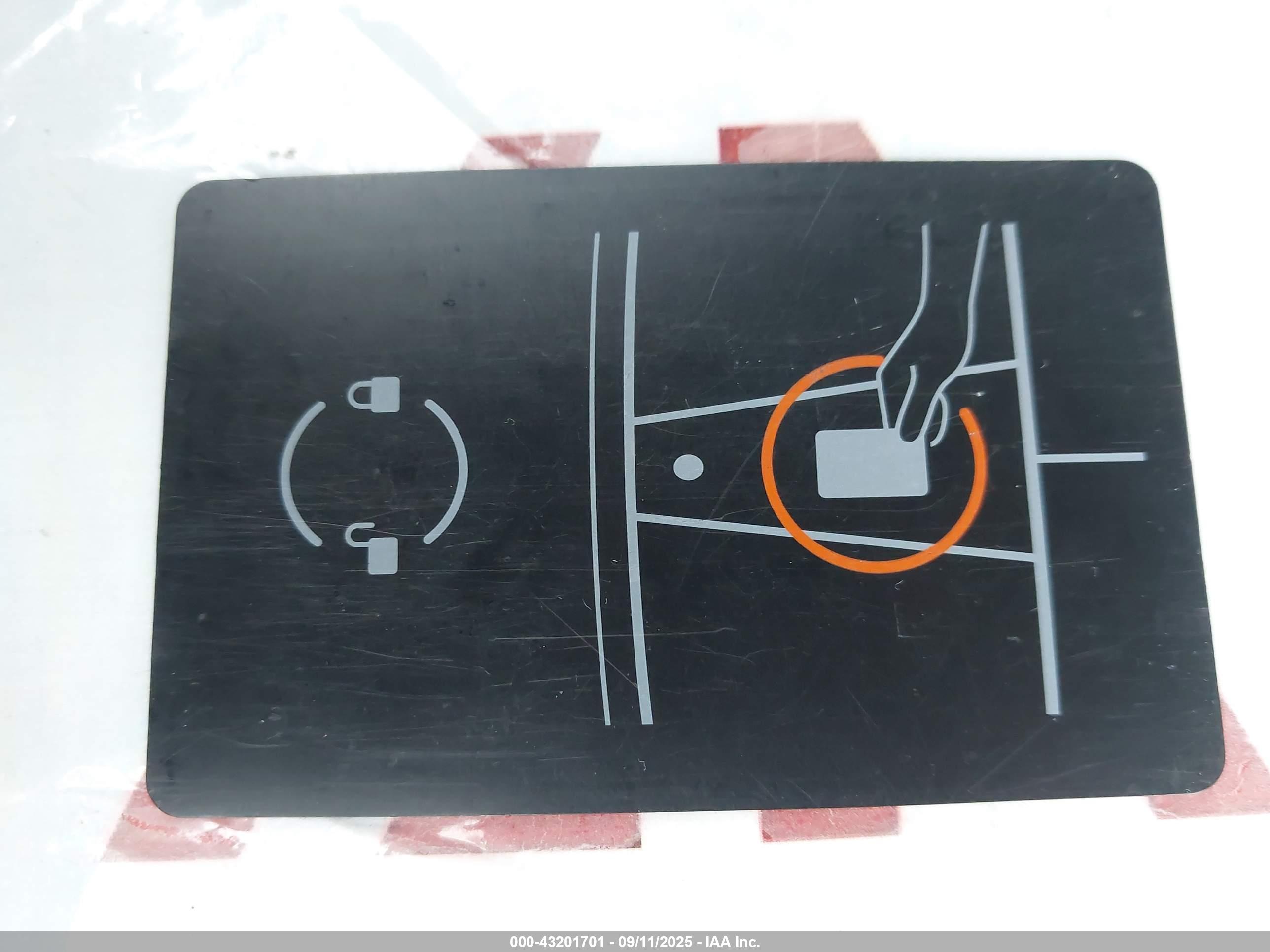 TESLA MODEL image 11