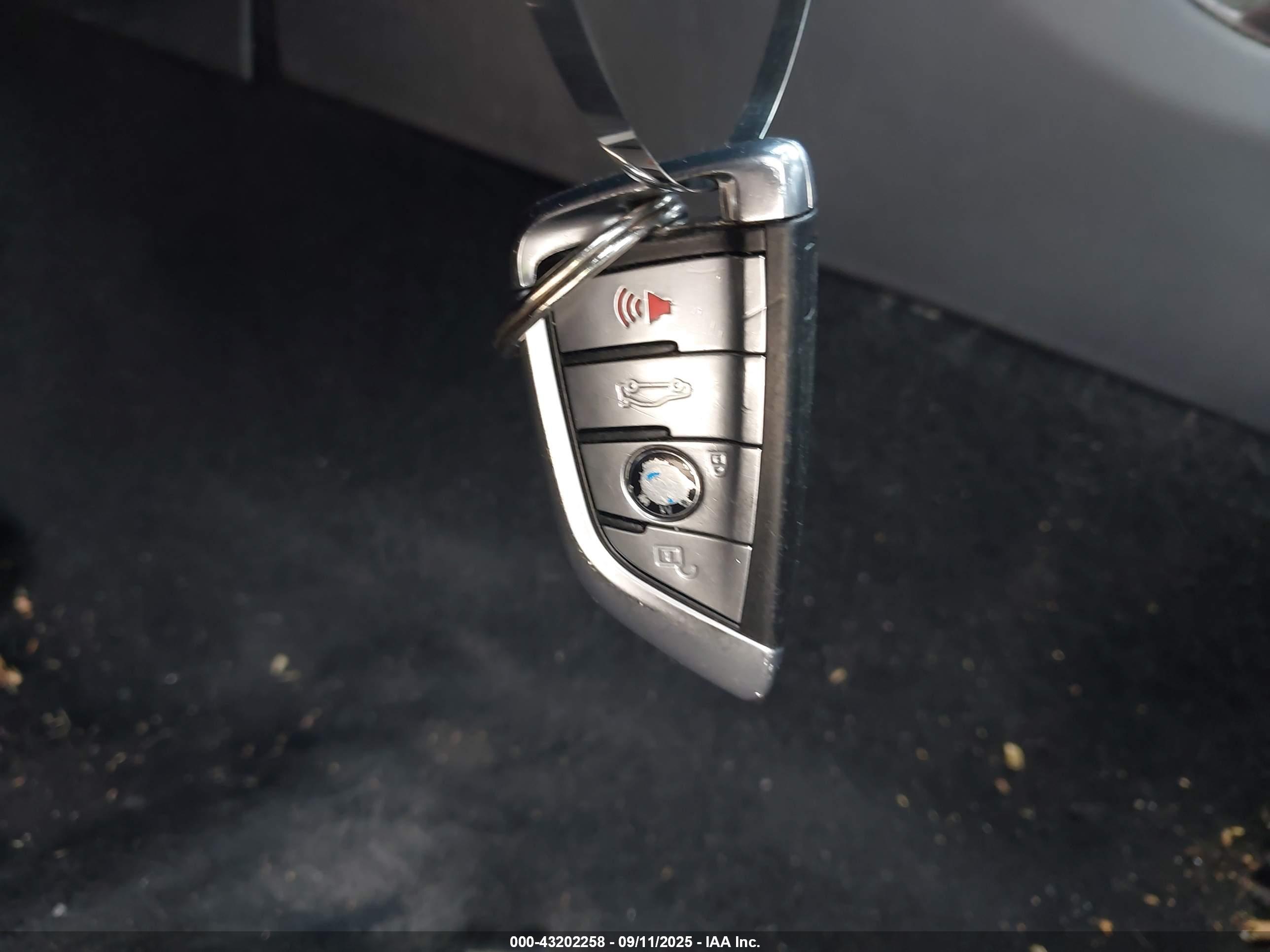 BMW 740I image 11