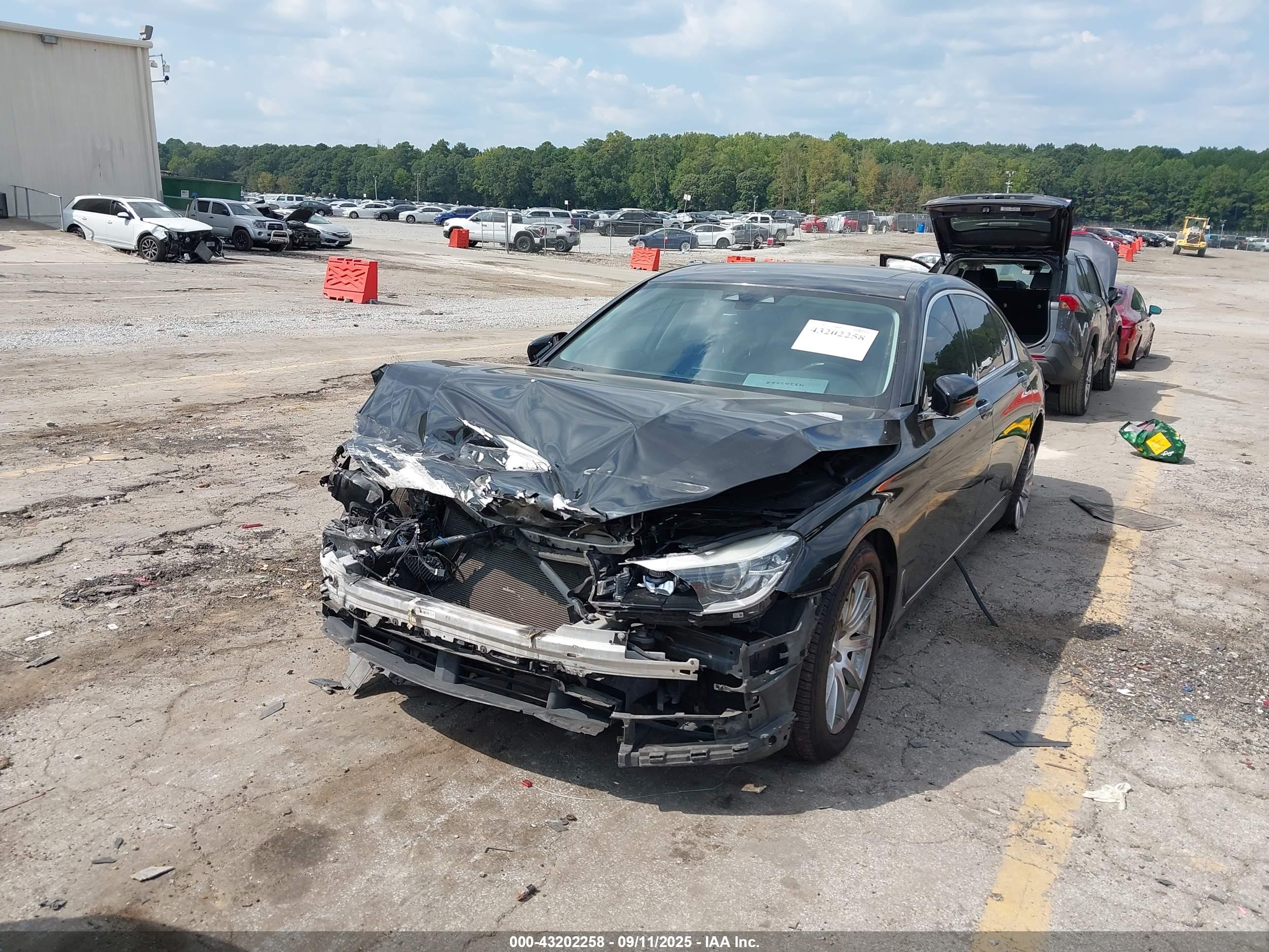 BMW 740I image 2