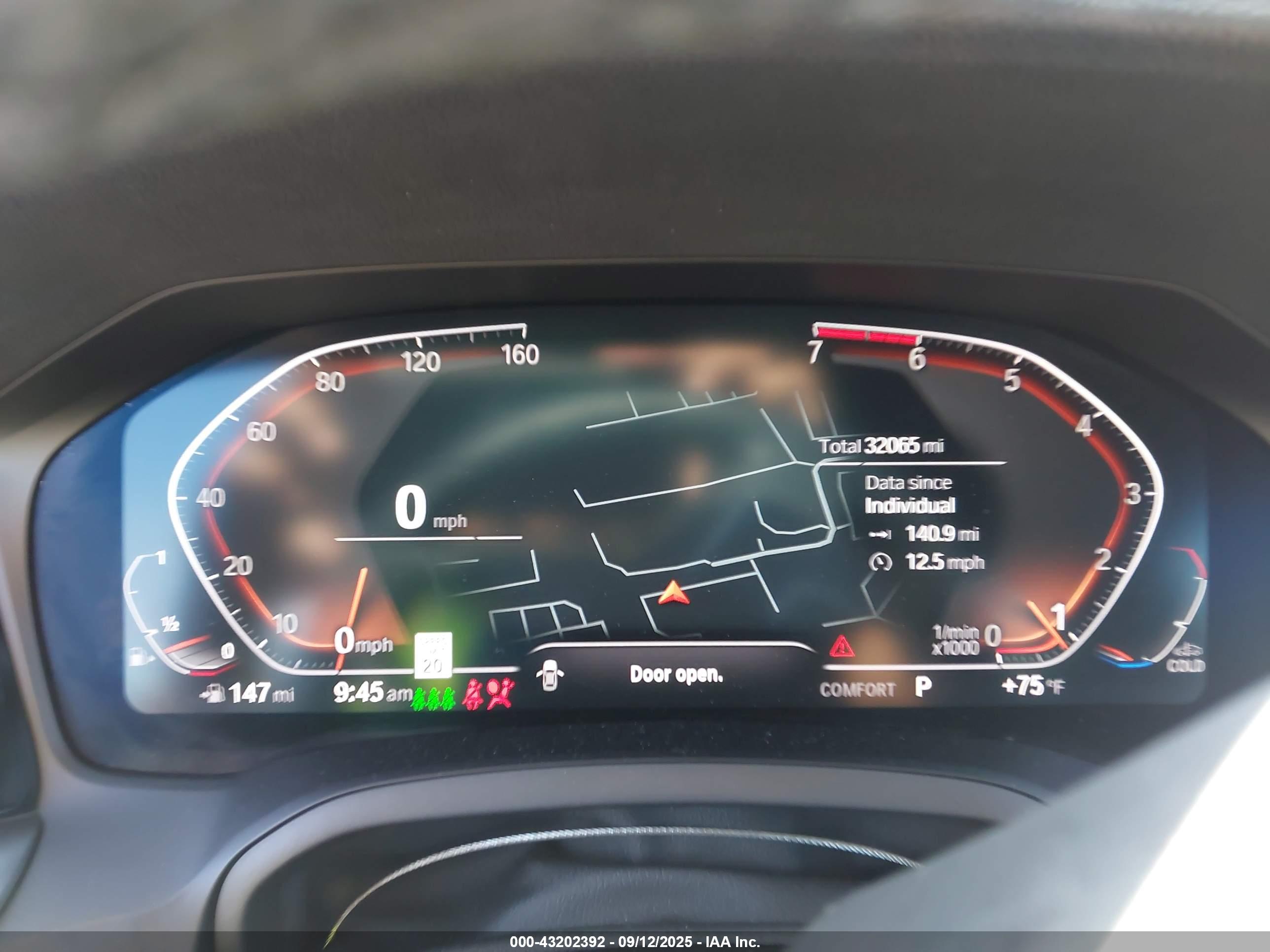 BMW 330I image 7