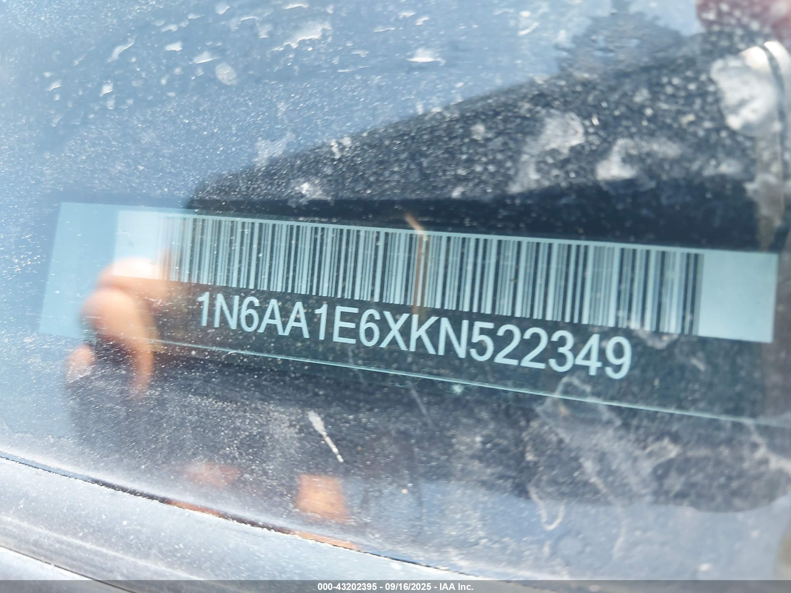 NISSAN TITAN image 9