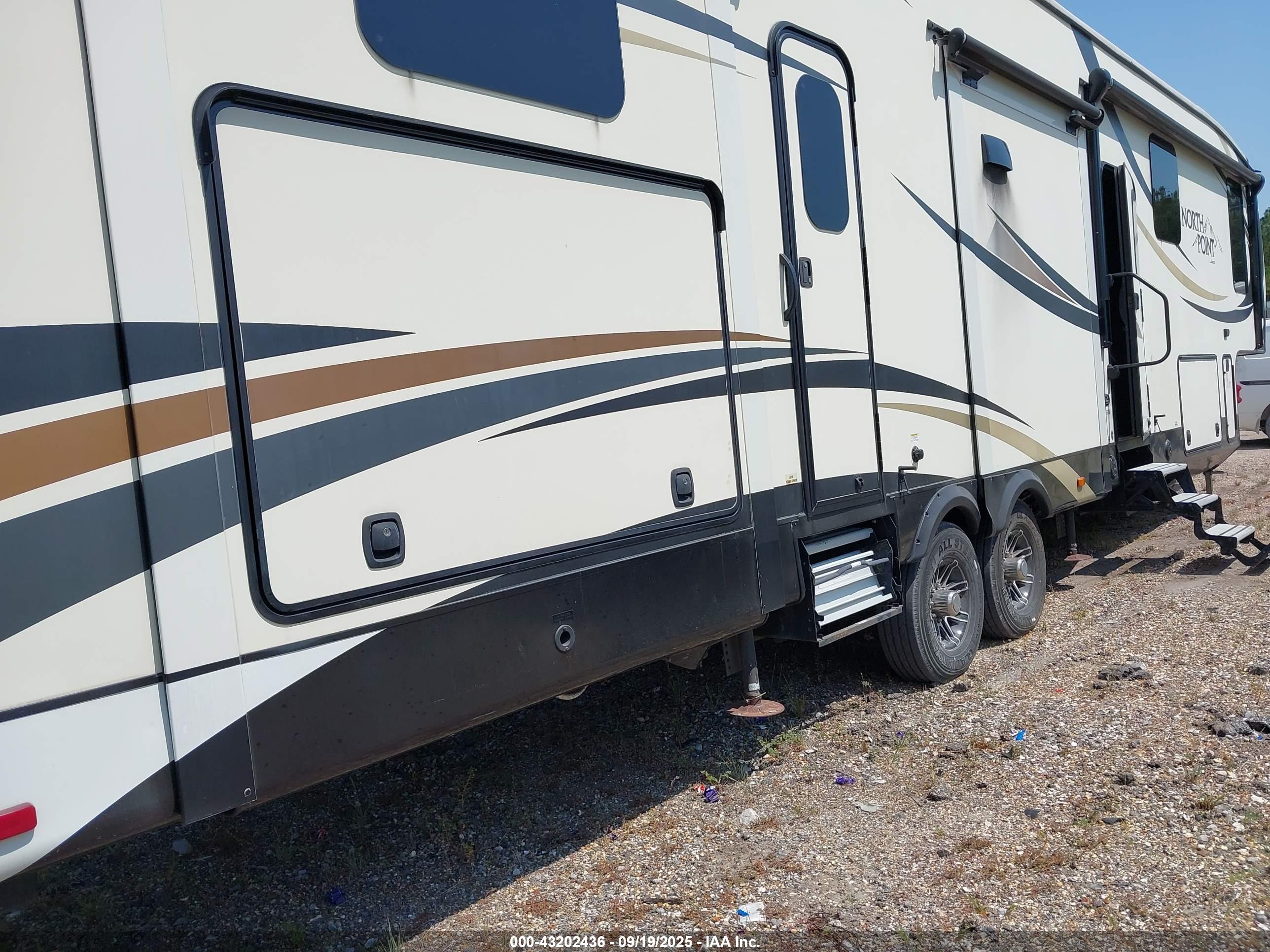 JAYCO 5TH image 4