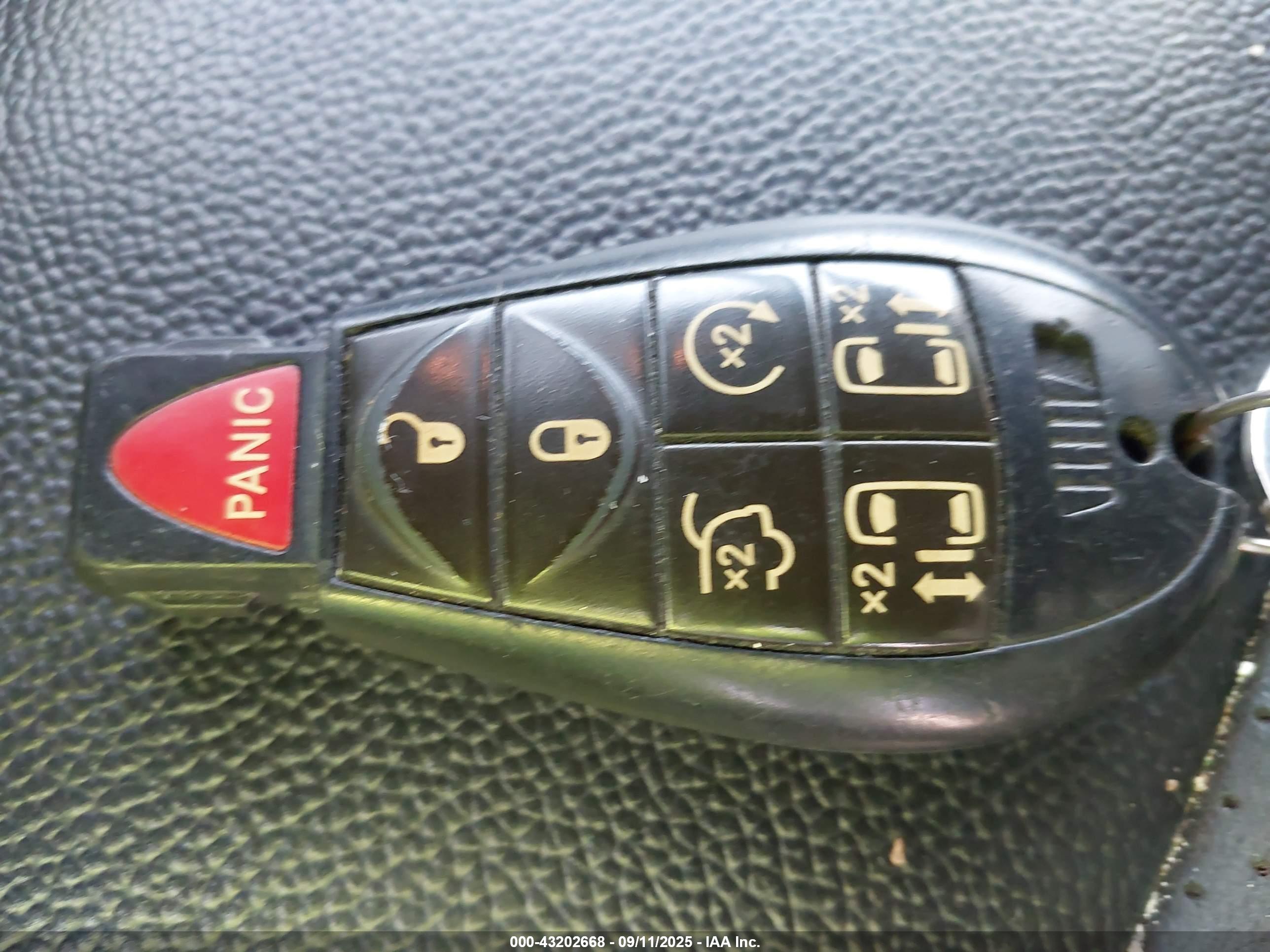 DODGE GRAND image 11