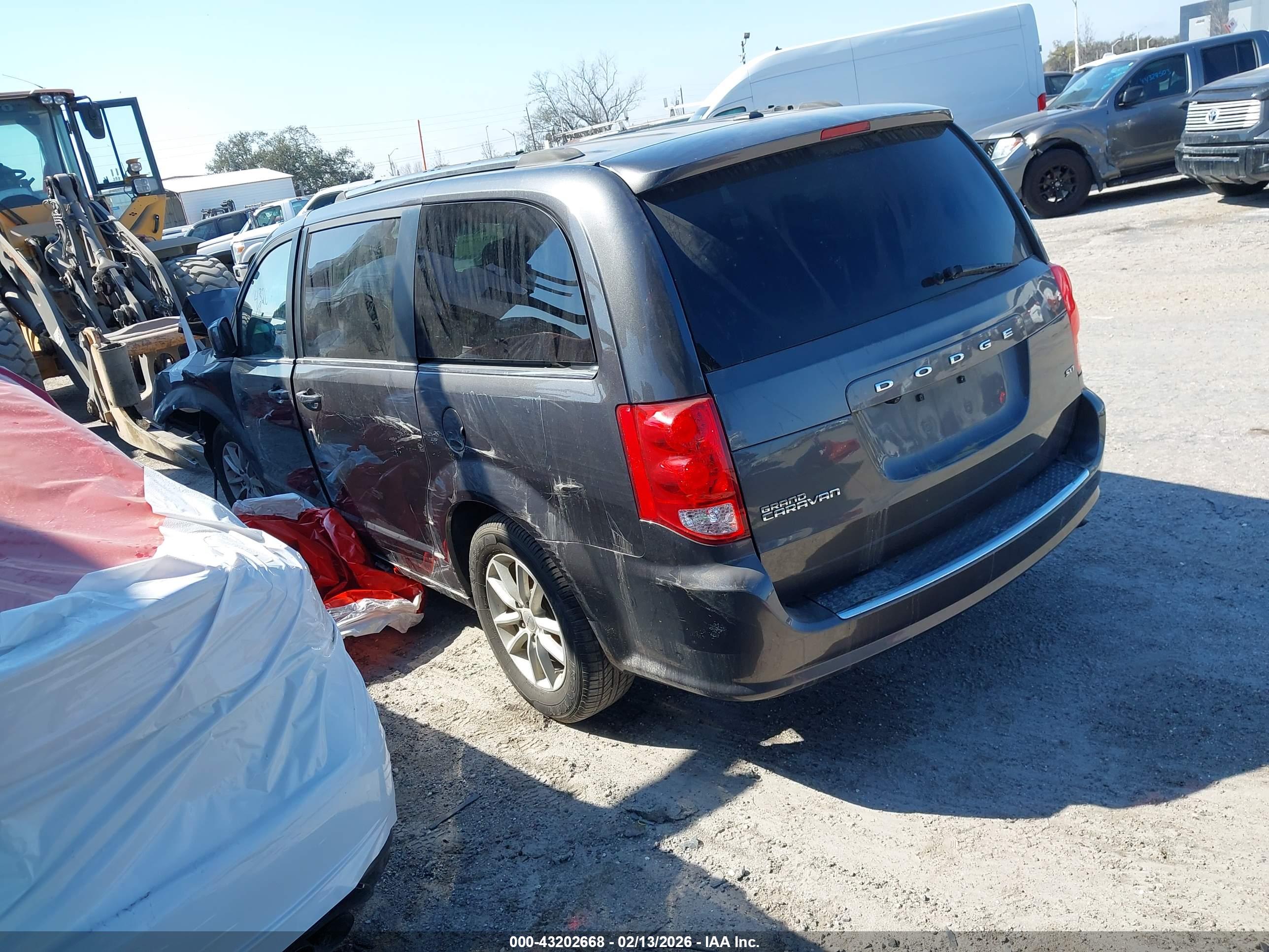 DODGE GRAND image 3