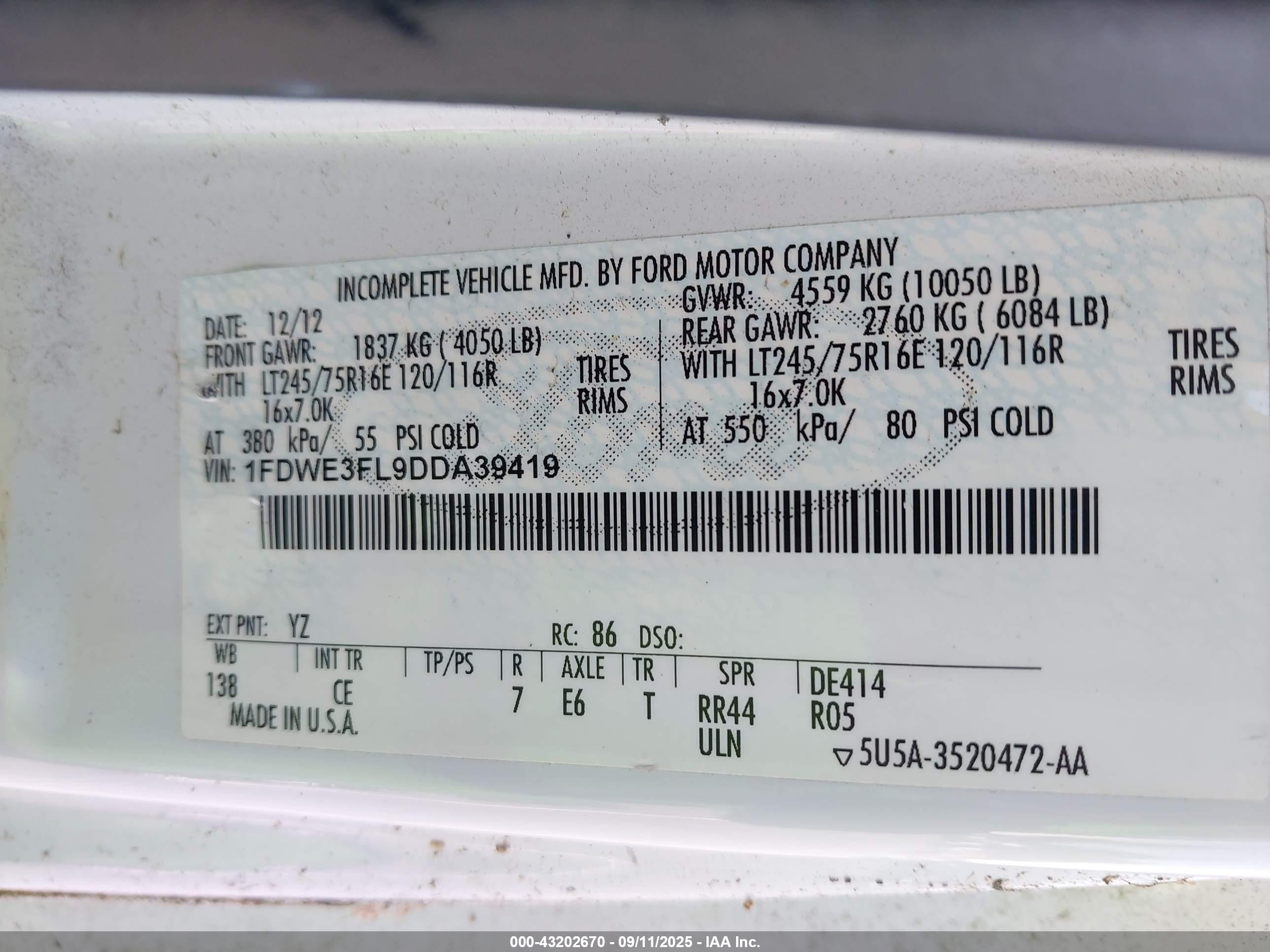 FORD E-350 image 9