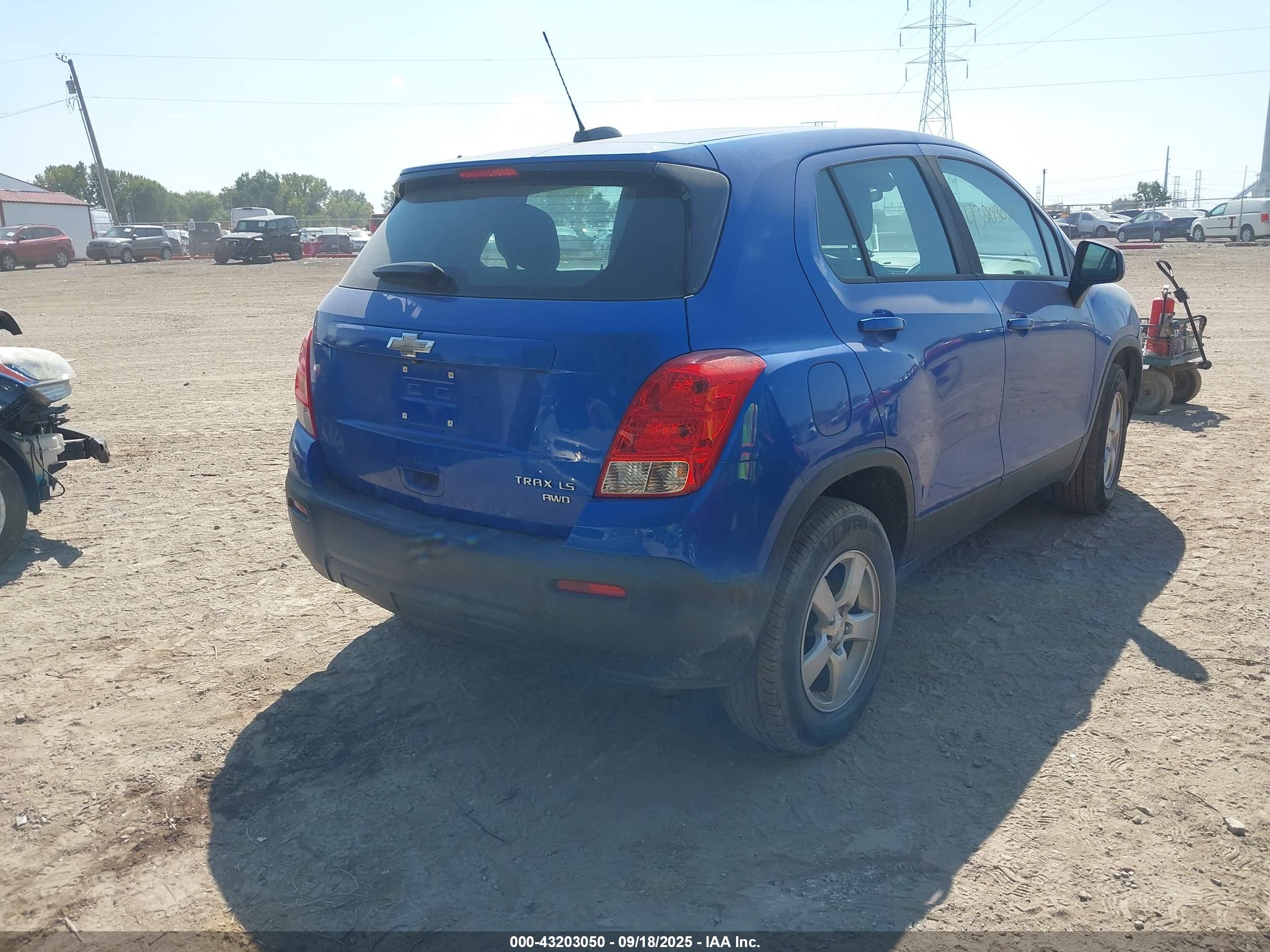CHEVROLET TRAX image 4