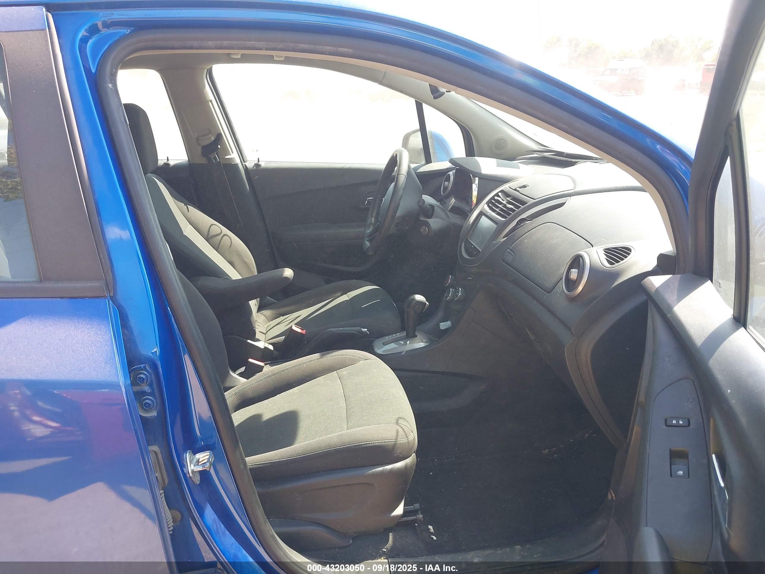 CHEVROLET TRAX image 5