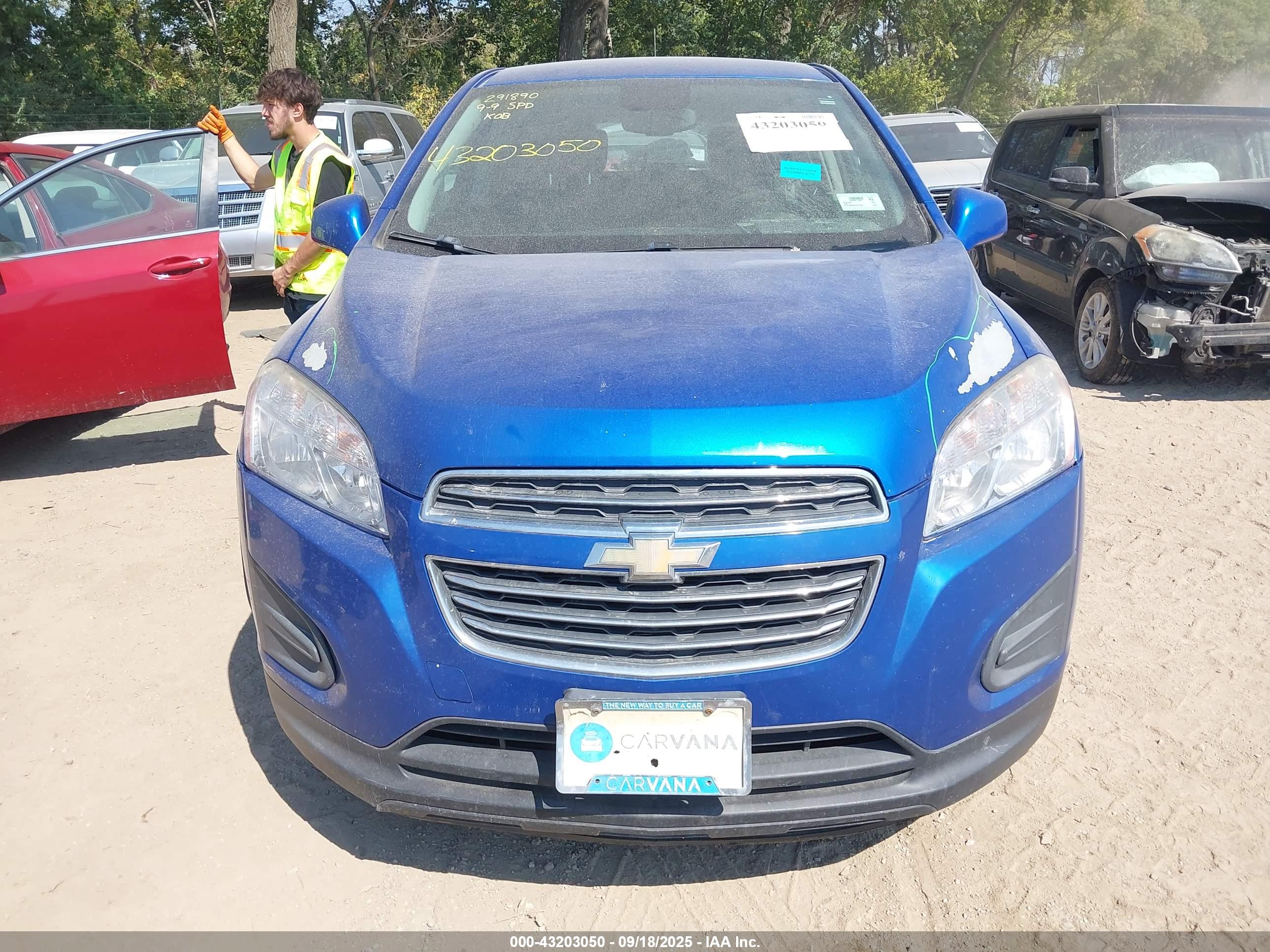 CHEVROLET TRAX image 6