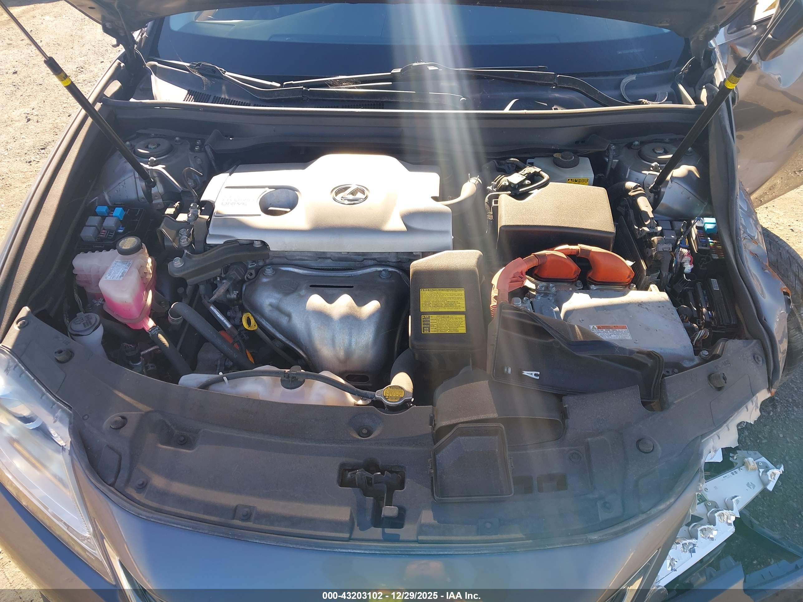 LEXUS ES image 10
